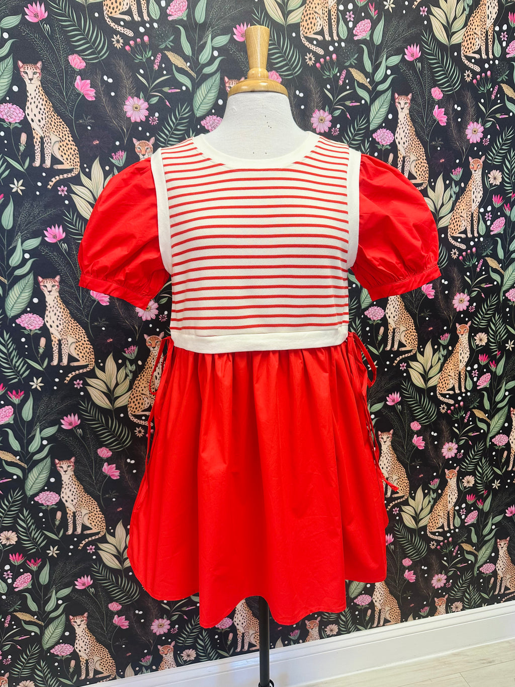Women’s Jodifl Red Stripe Puff Sleeve Dress with Bow Ties