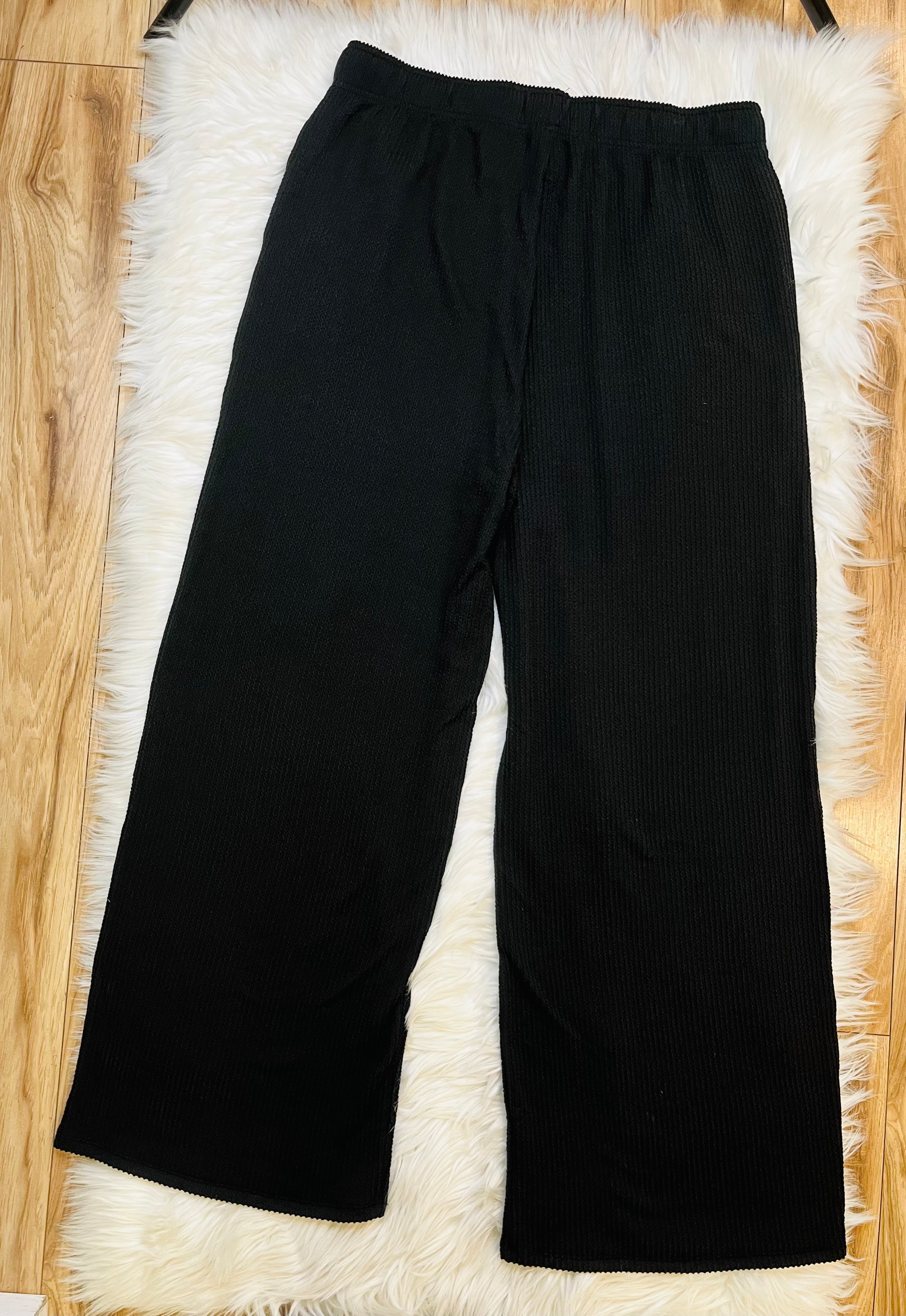 Women’s Black Ribbed Top and Drawstring Pant Set