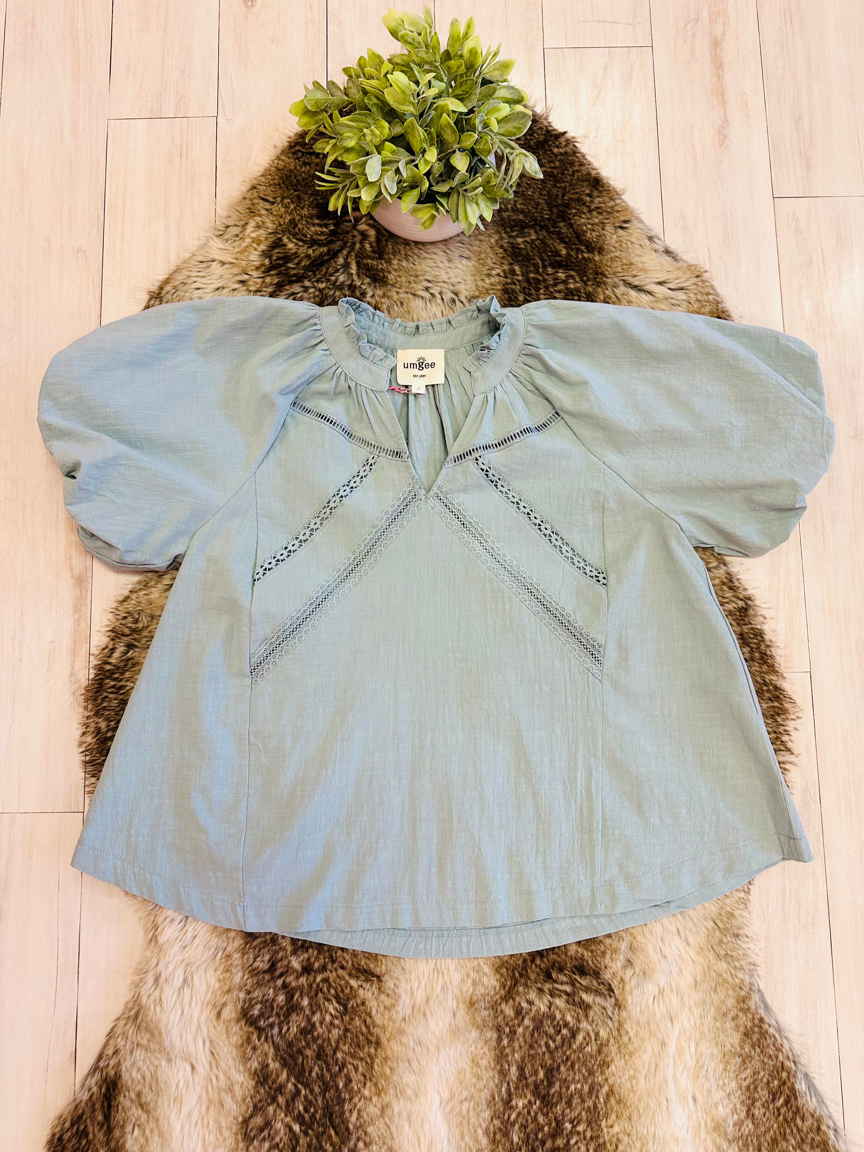Women’s Umgee Mint Blue Puff Sleeve Top with Lace Detail- Loose Fit