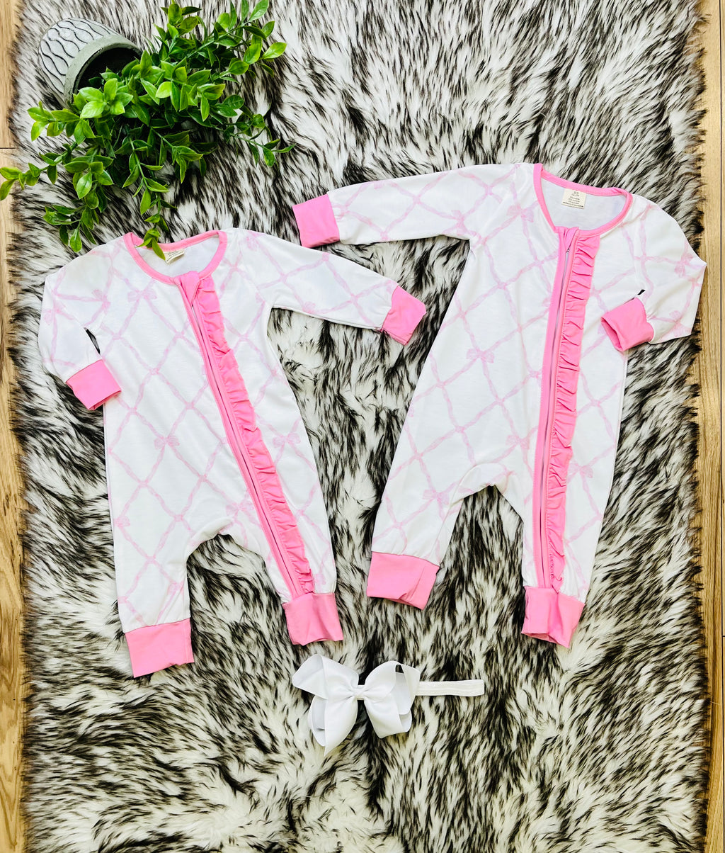 Girl’s Pink Bow Zipper Sleeper