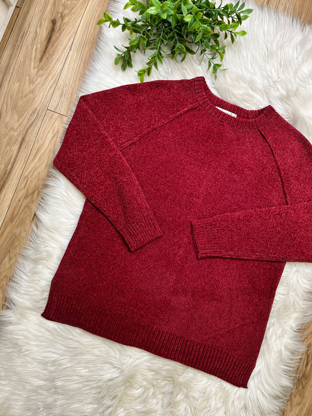 Women’s Zenana Burgundy Exposed Seam Sweater Top- True to size