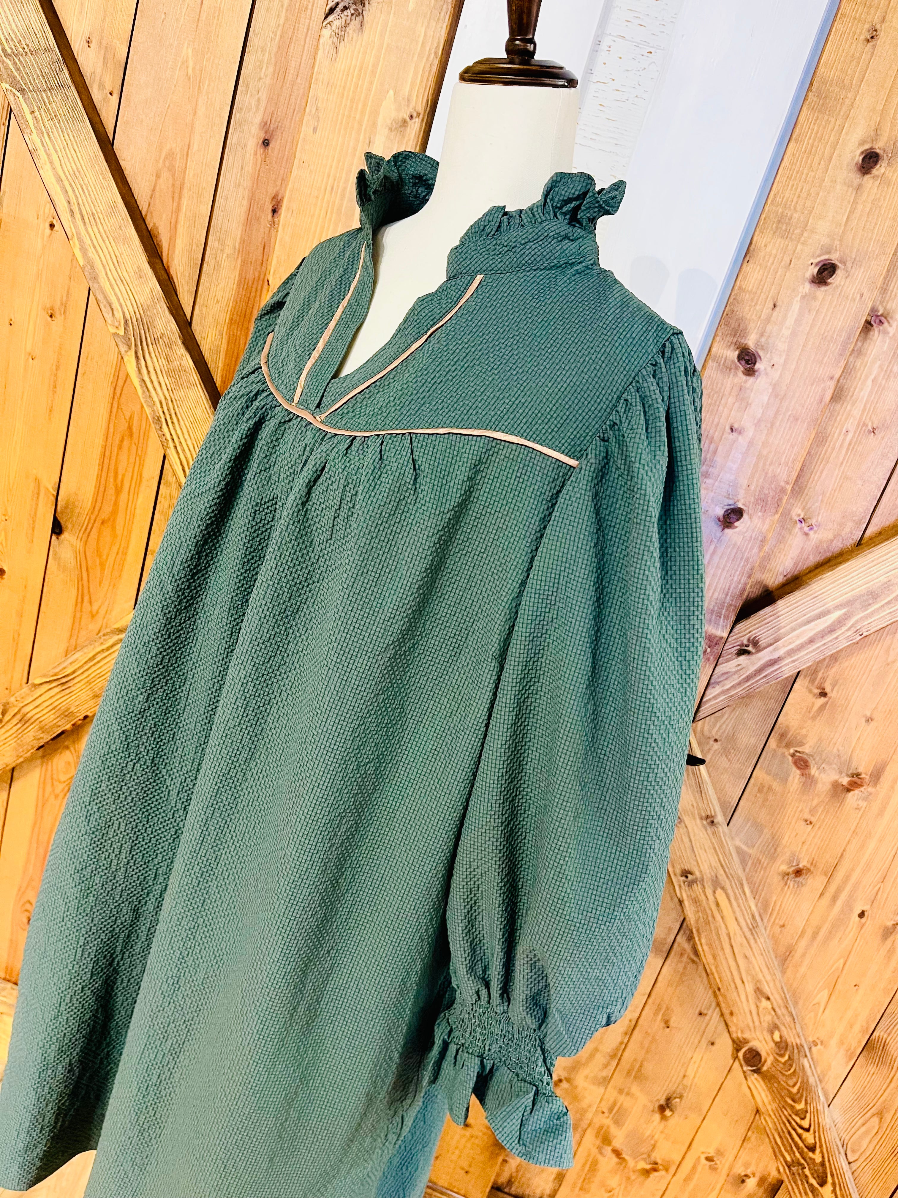 Women’s Umgee Hunter Green  Curvy V Neck Textured Dress- Loose Fit