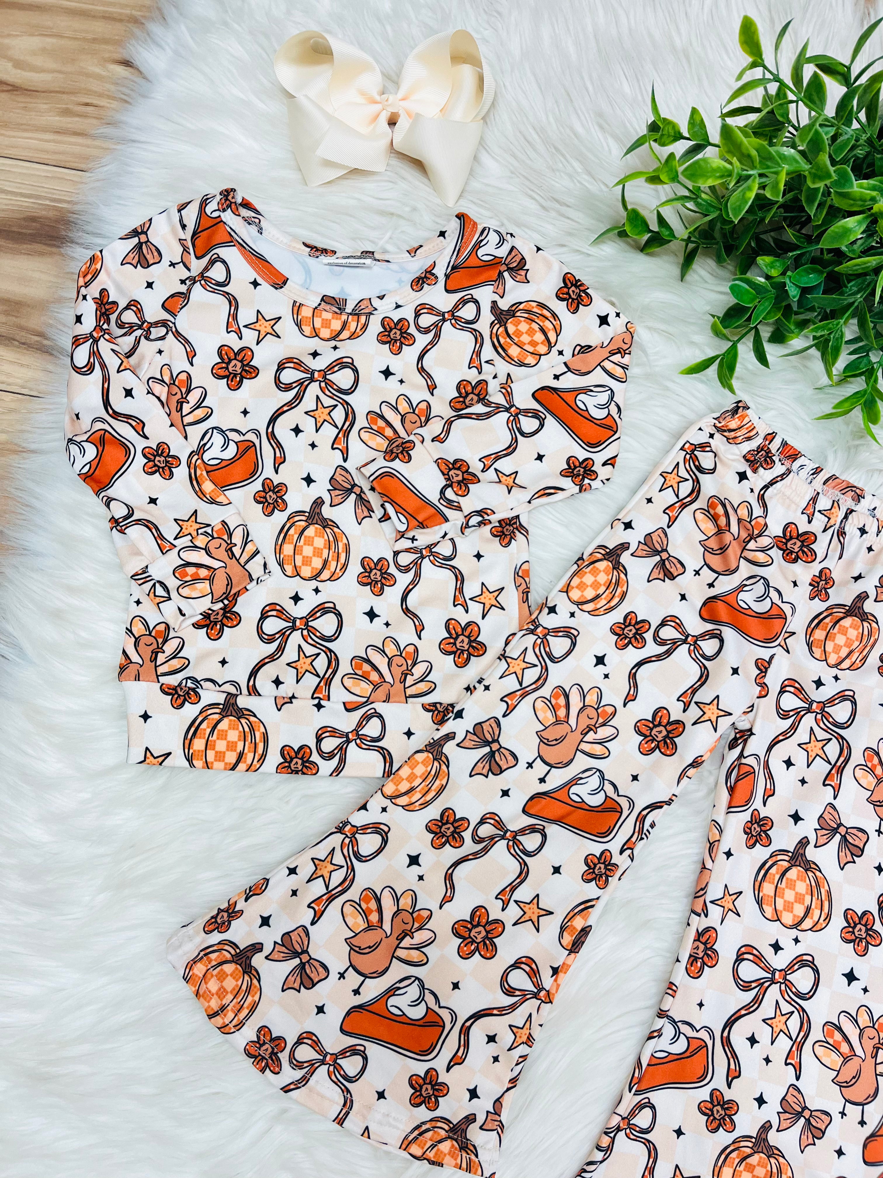 Girl’s Thanksgiving Mixed Print Outfit
