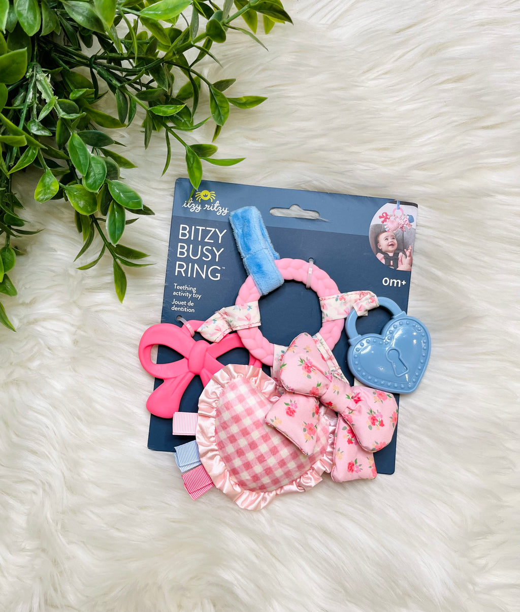 Itzy Ritzy Bow Busy Ring