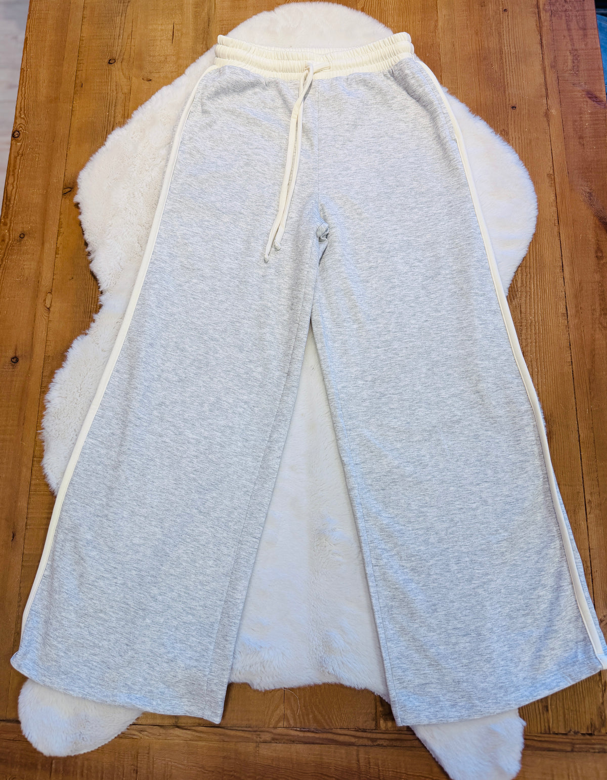 Women’s Zenana Scuba Drawstring Pant Lounge Set in Heather Gray