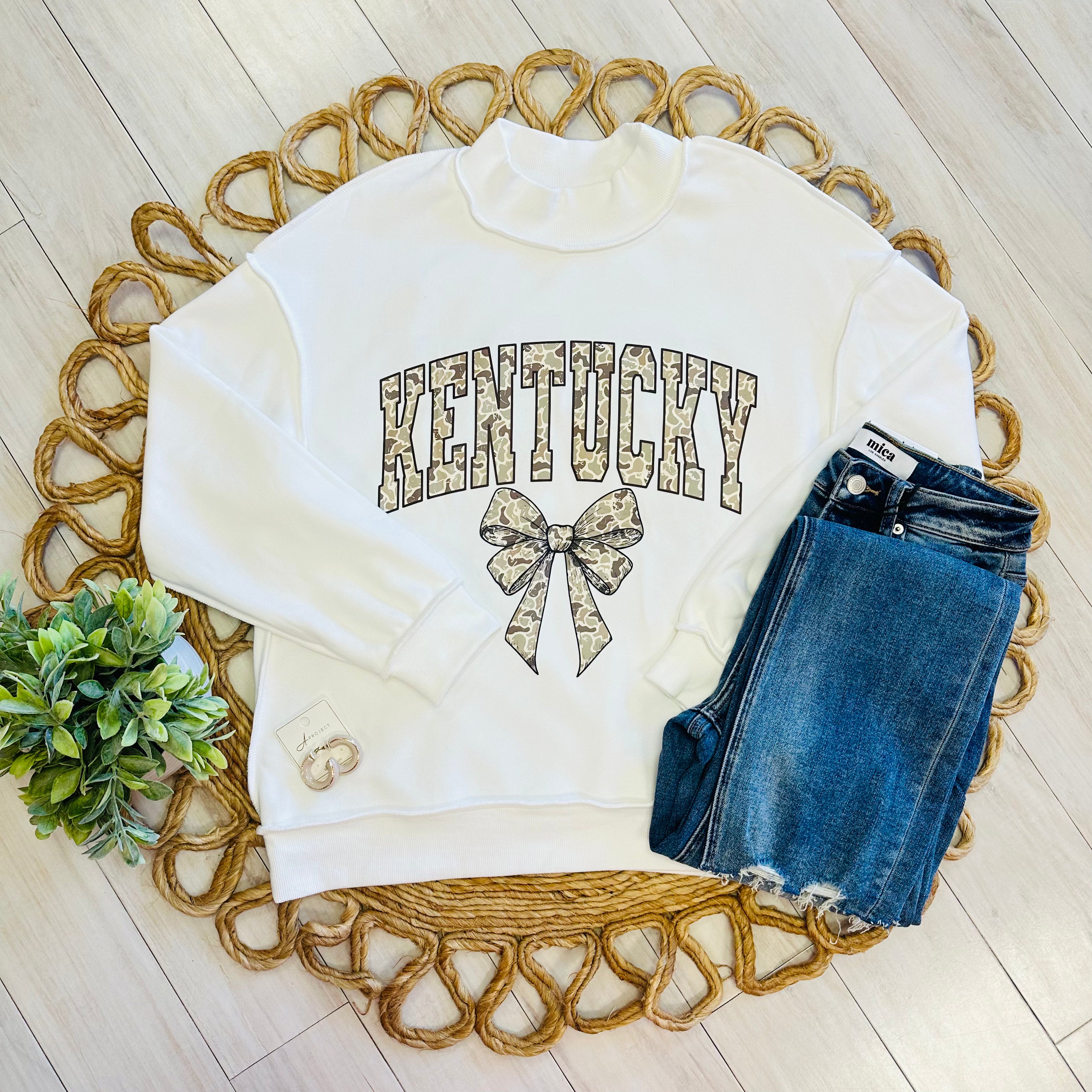 Women’s Evermmee Reversible White Kentucky Crewneck with Camo Print
