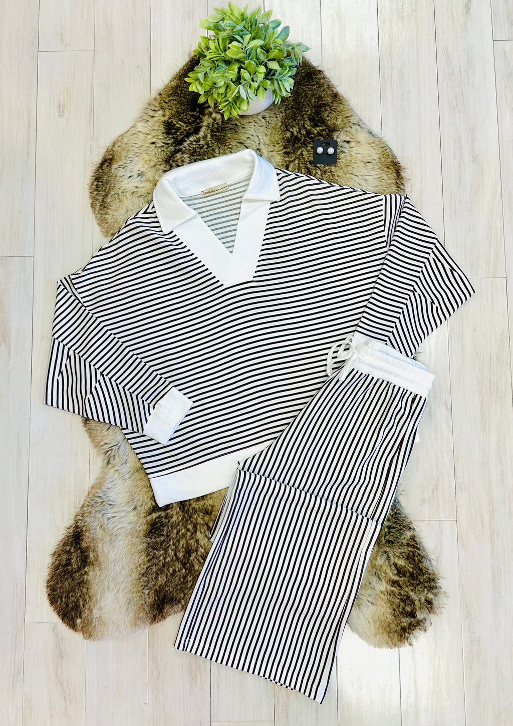 Women’s Zenana Brown & White Long Sleeve Stripped Set
