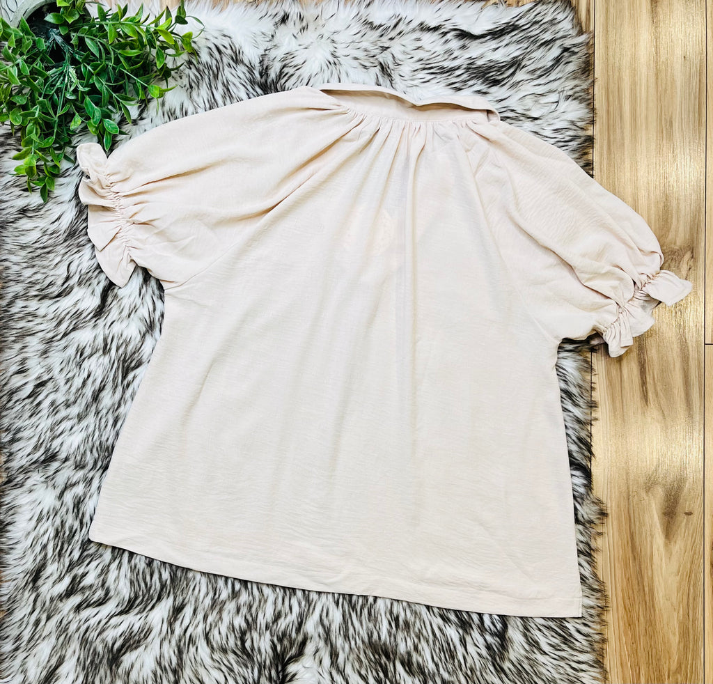 Women’s Umgee Cream V- Neck Top True to Size