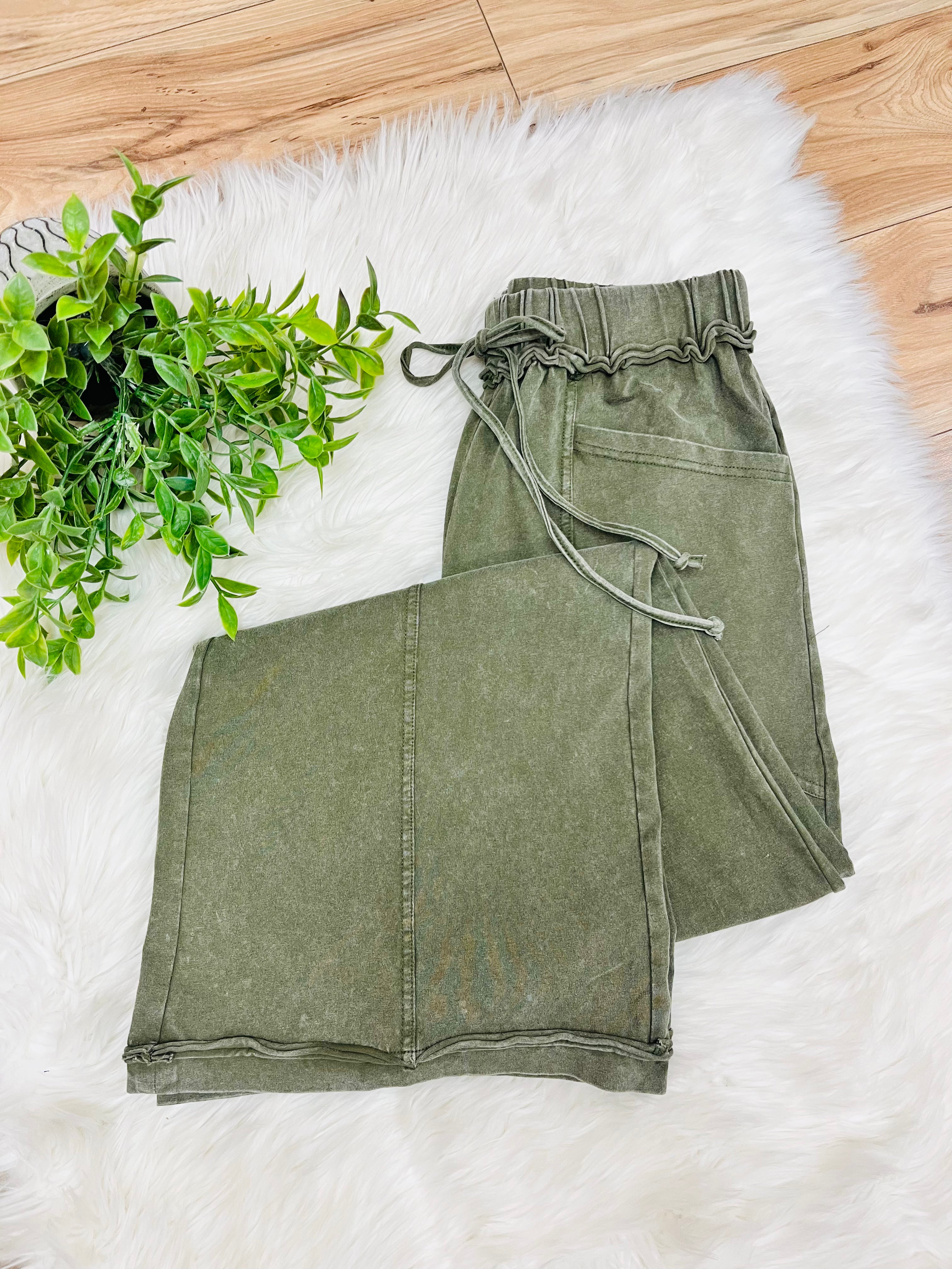 Women’s Evermmee Green Acid Wash Pants- Loose Fit