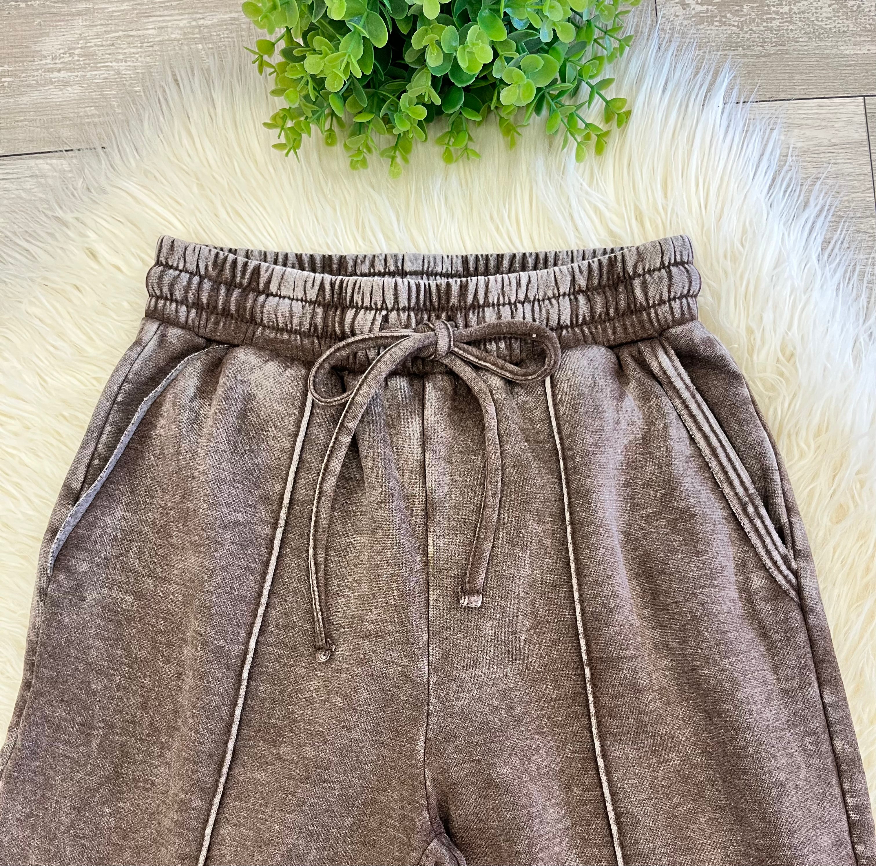 Women’s Zenana Mineral Wash Exposed Seam pants in Chocolate -True to size