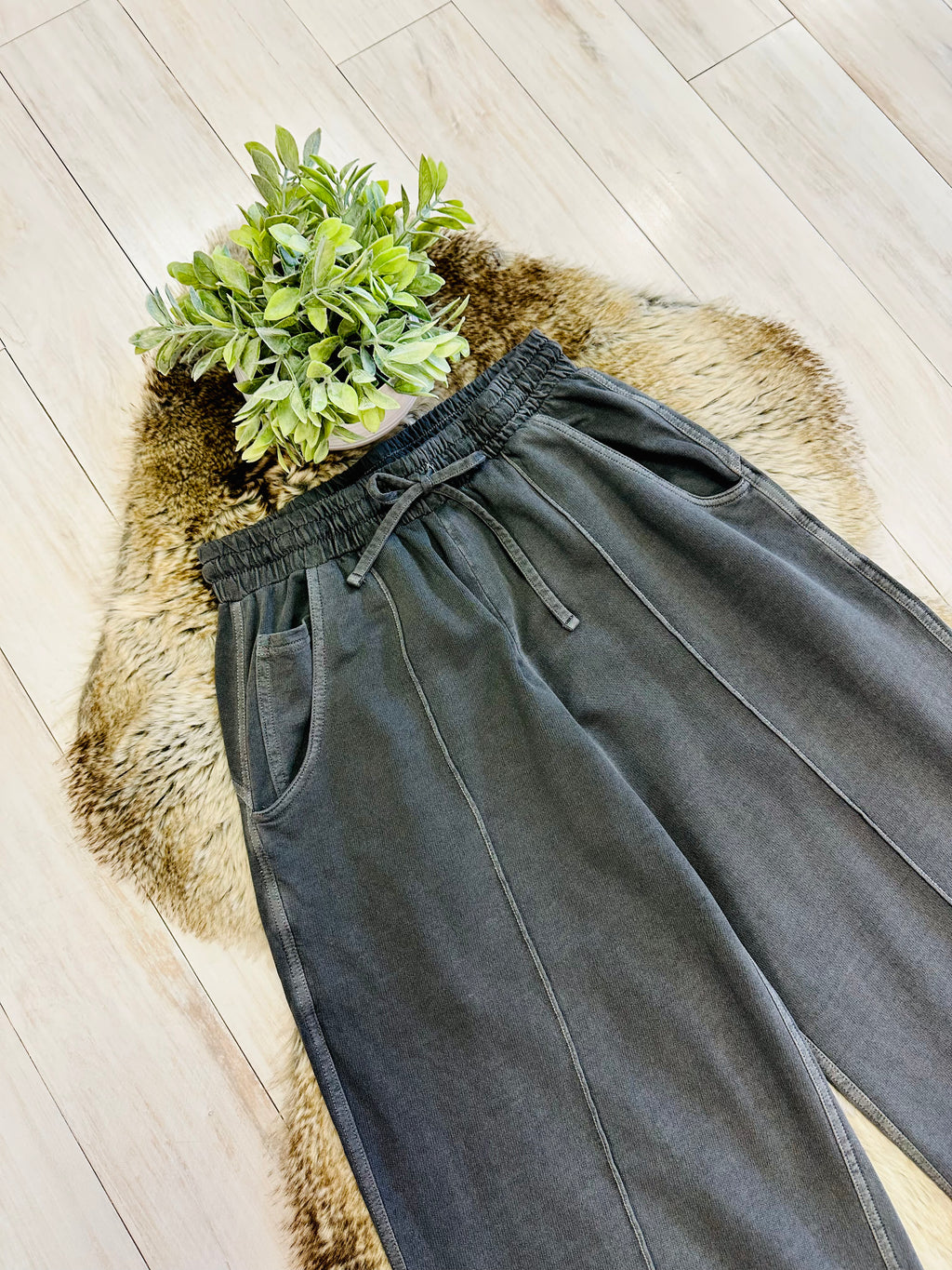 Women’s Charcoal Grey Wide Leg Crop/Petite Pants by Zenana- True to Size