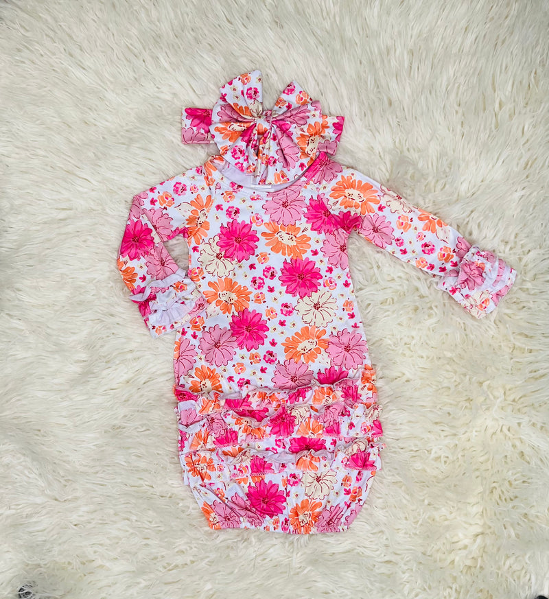 Clover Cottage newborn Gown