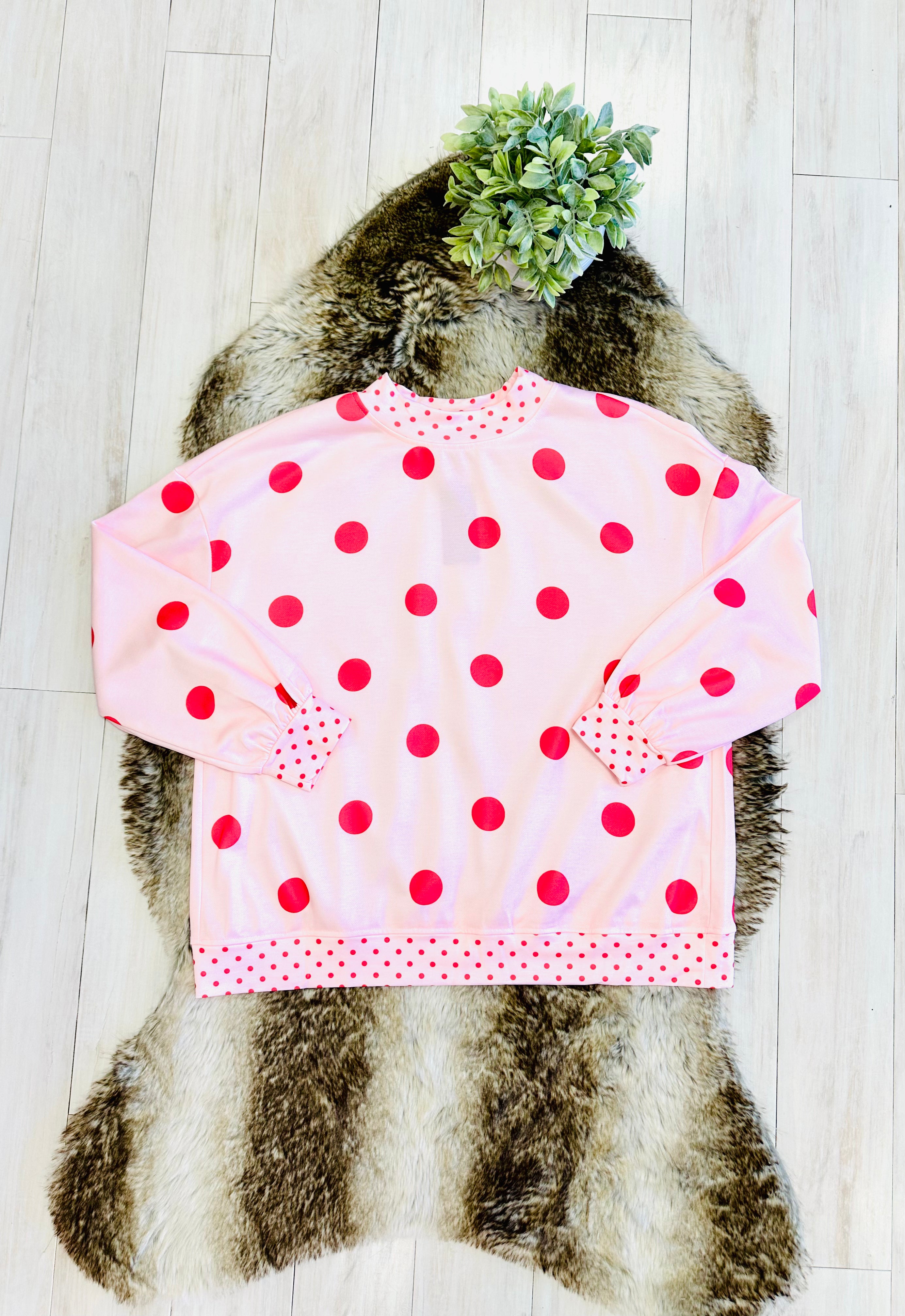 Women’s Pink Mock-neck Polkadot Crewneck