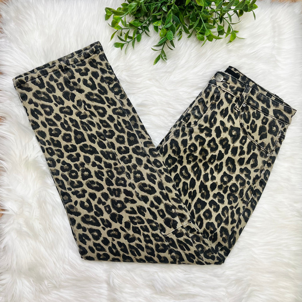 Women’s Risen Slouchy Ankle Barrel Leopard Jeans 21400