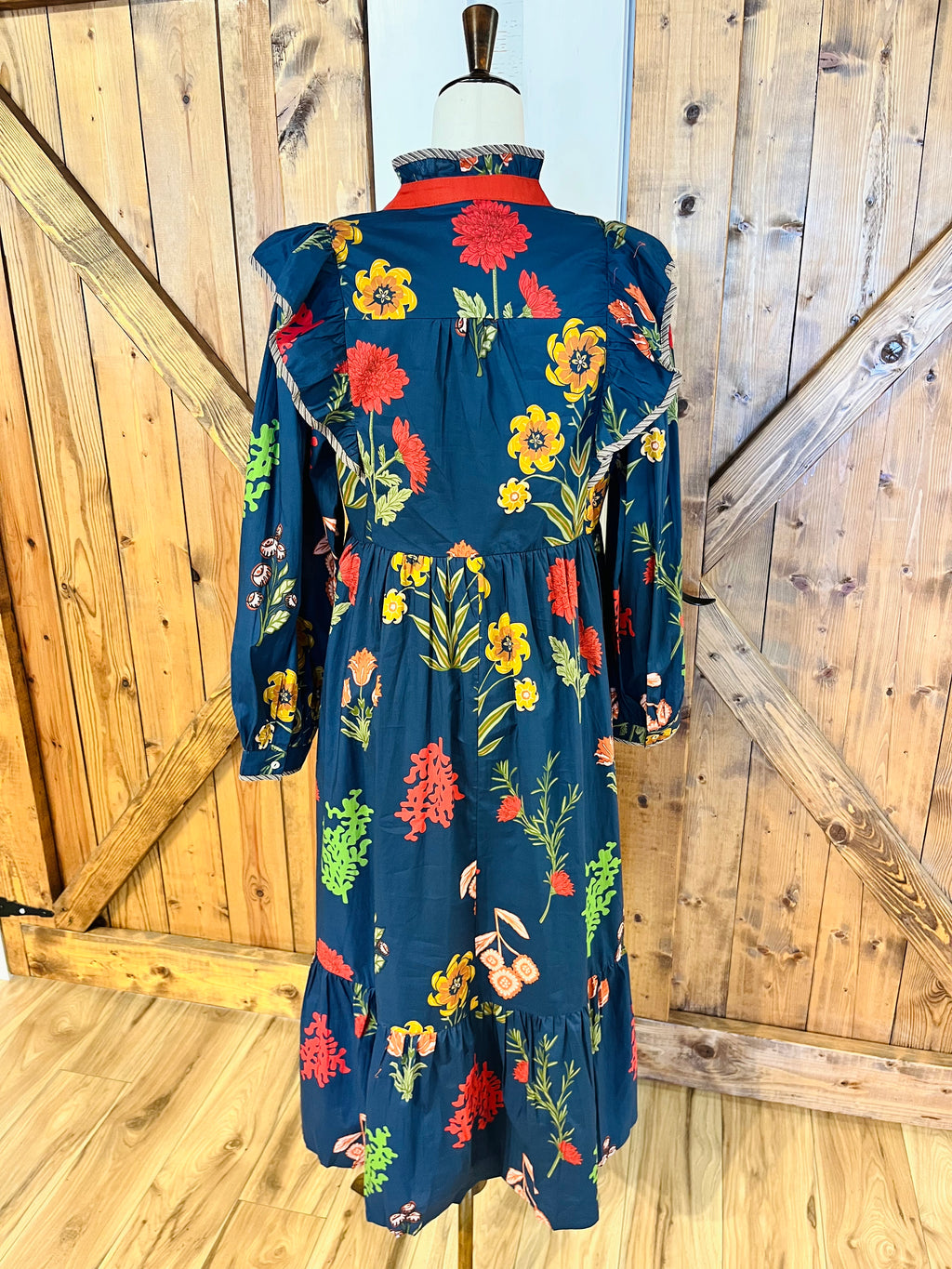 Women’s Jodifl V Neck Navy Floral Long Sleeve Dress- True to Size