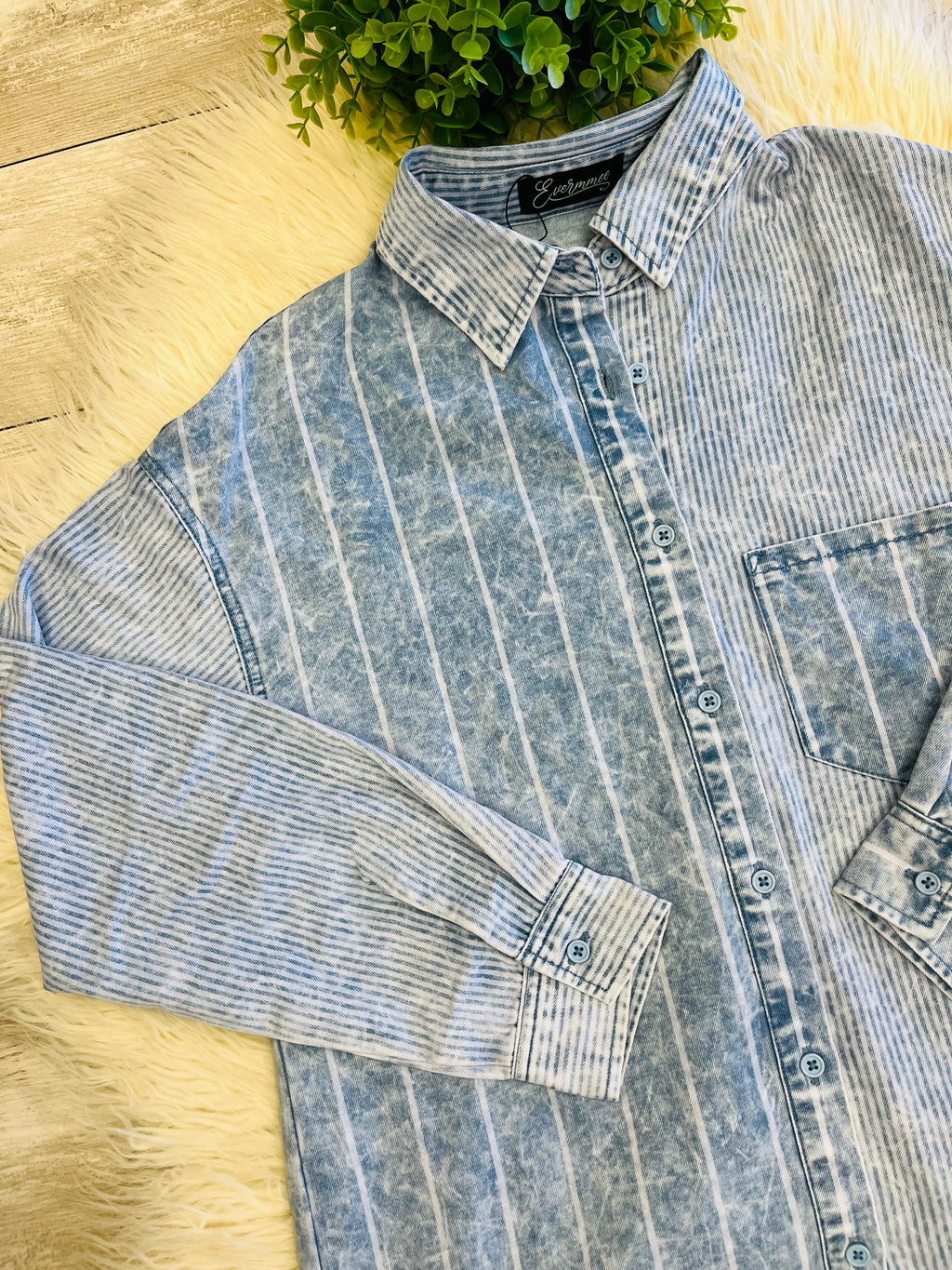 Women’s Evermmee Denim Top - True to Size
