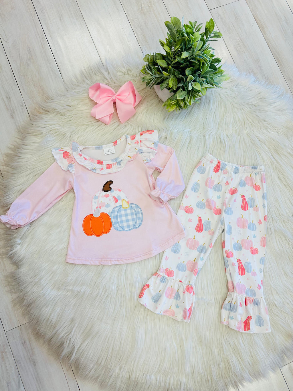 Girl’s Light Pink Pumpkin Ruffle Pant Set