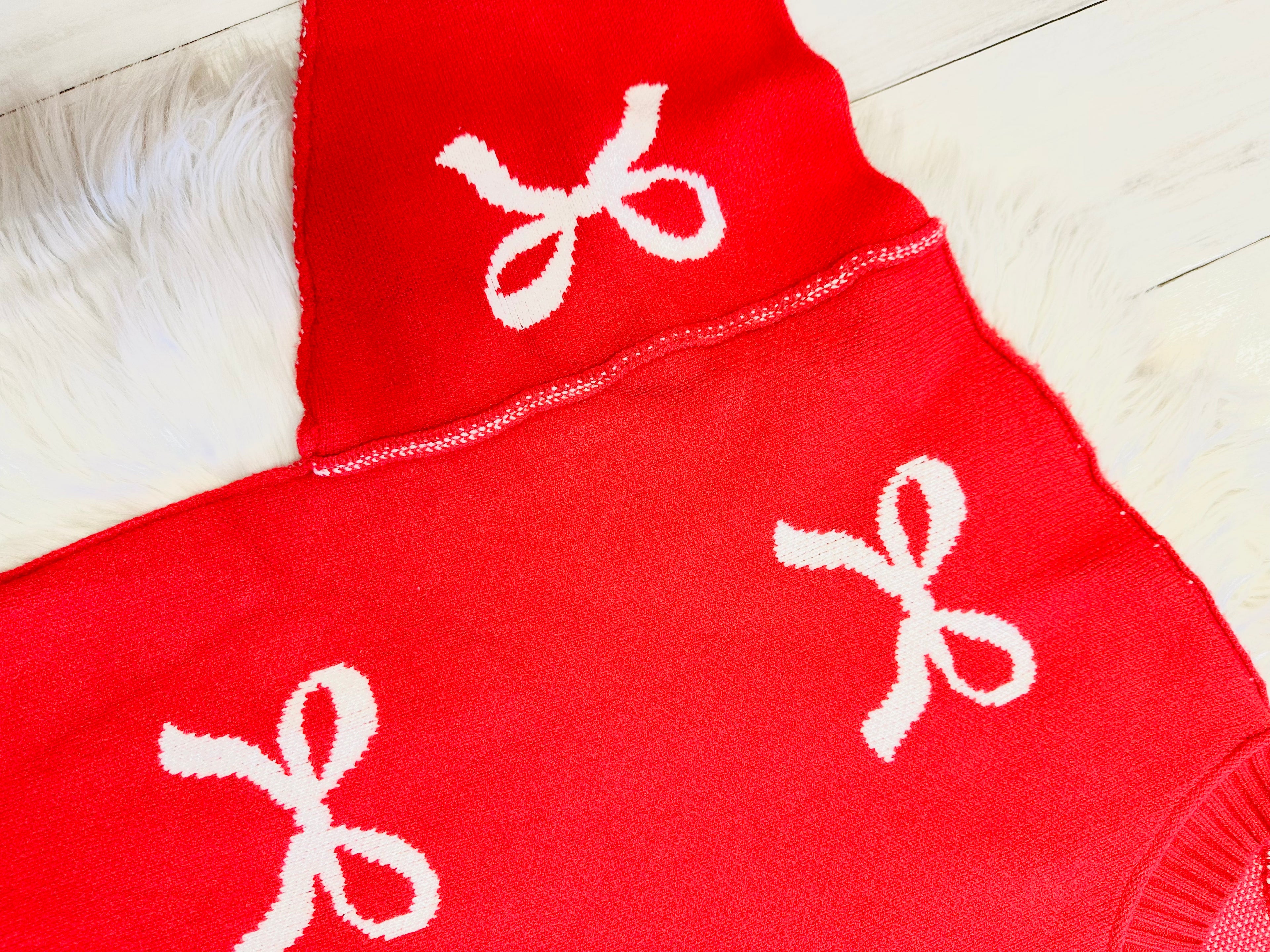 Women’s Red Bow Print Sweater Top