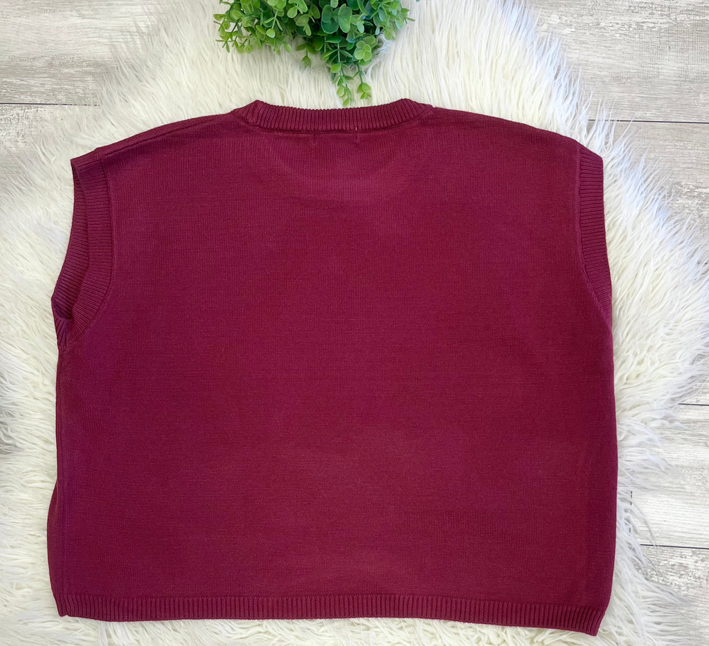 Women’s Zenana Sleeveless Sweater In Burgundy - Oversized Fit