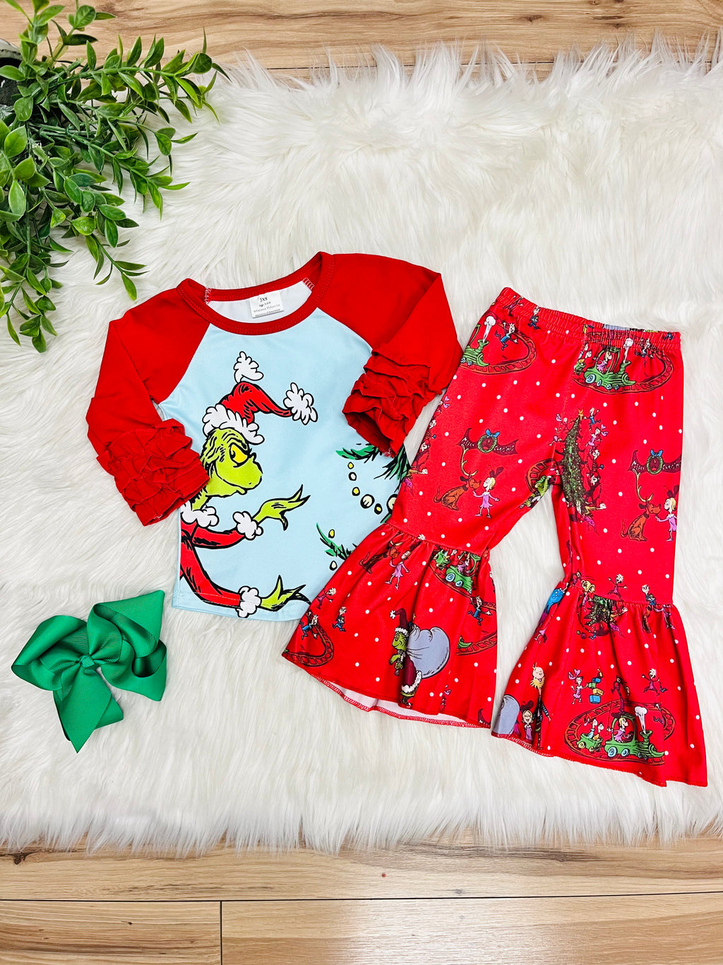 Girl’s Grinch Flare Pant Outfit with Ruffles