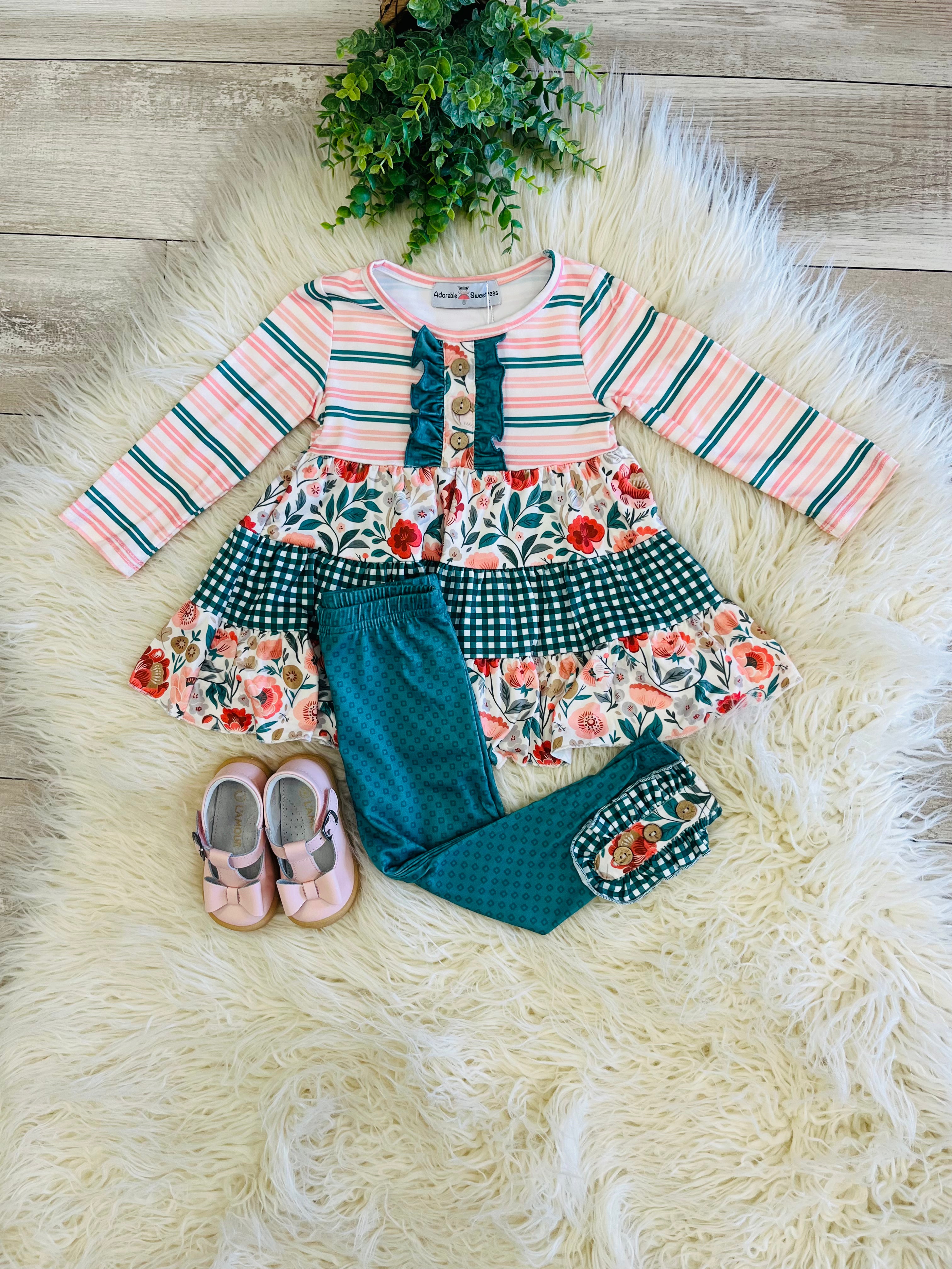 Girl’s Gingham Floral Stripe Patterned Outfit