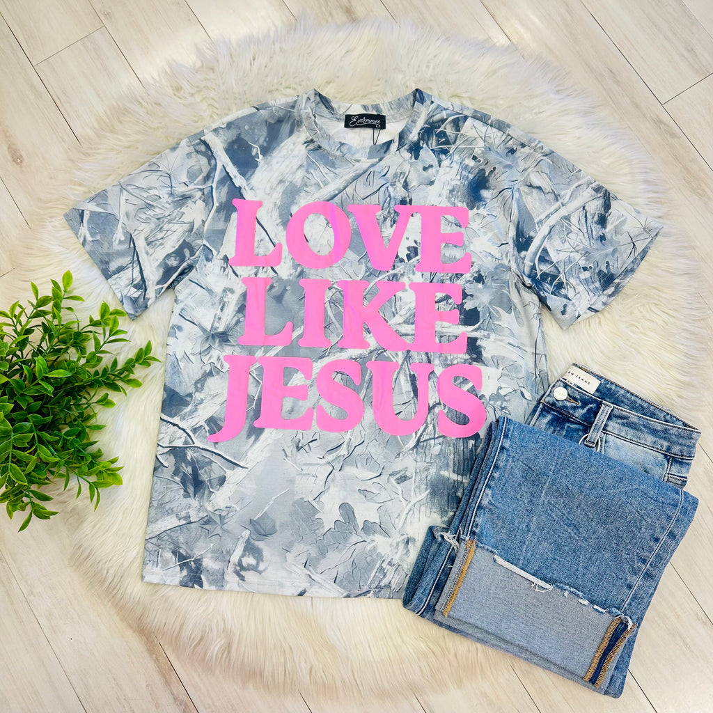 Women’s Camo Love Like Jesus Graphic Tee