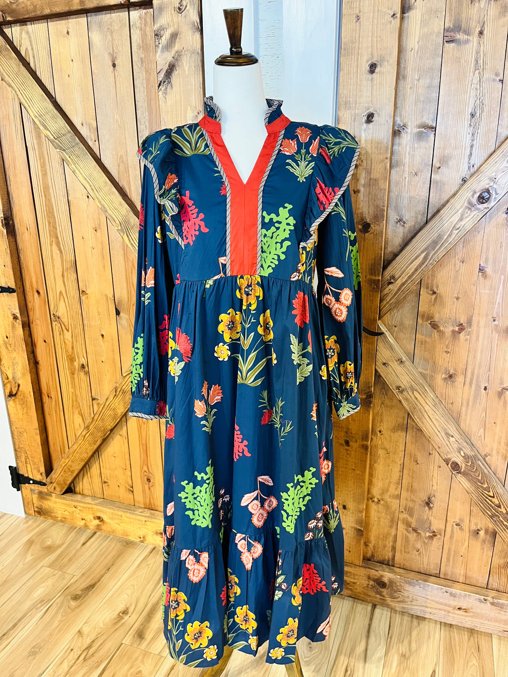 Women’s Jodifl V Neck Navy Floral Long Sleeve Dress- True to Size