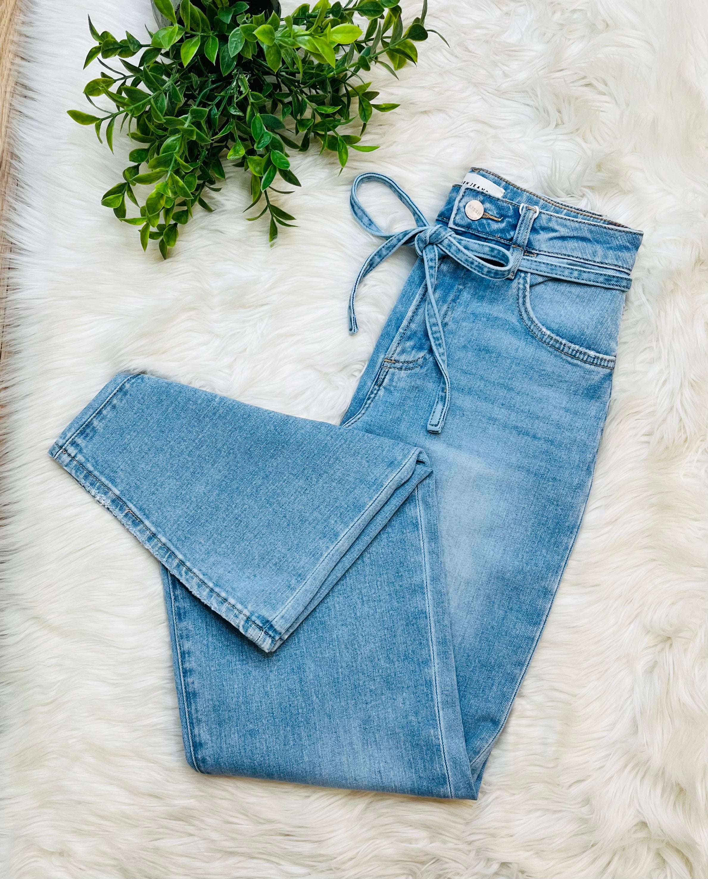Women’s Risen High Rise Waist String Detail Jeans 1886