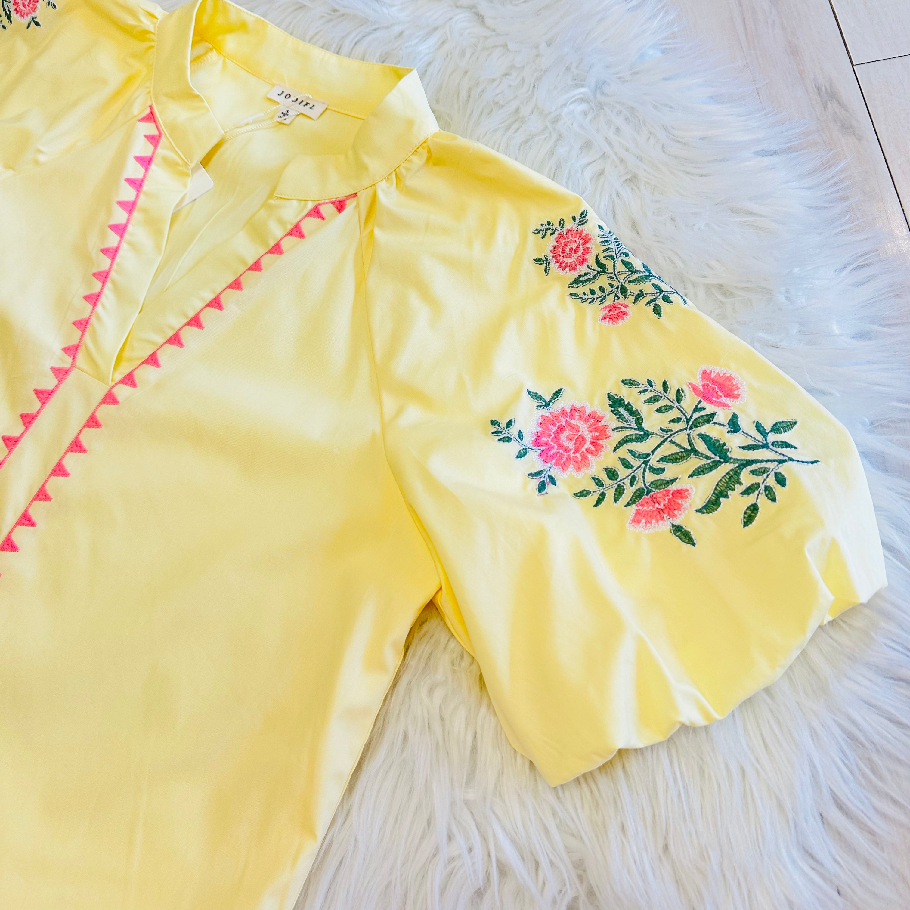 Women’s Jodifl Yellow Floral Embroidered Top