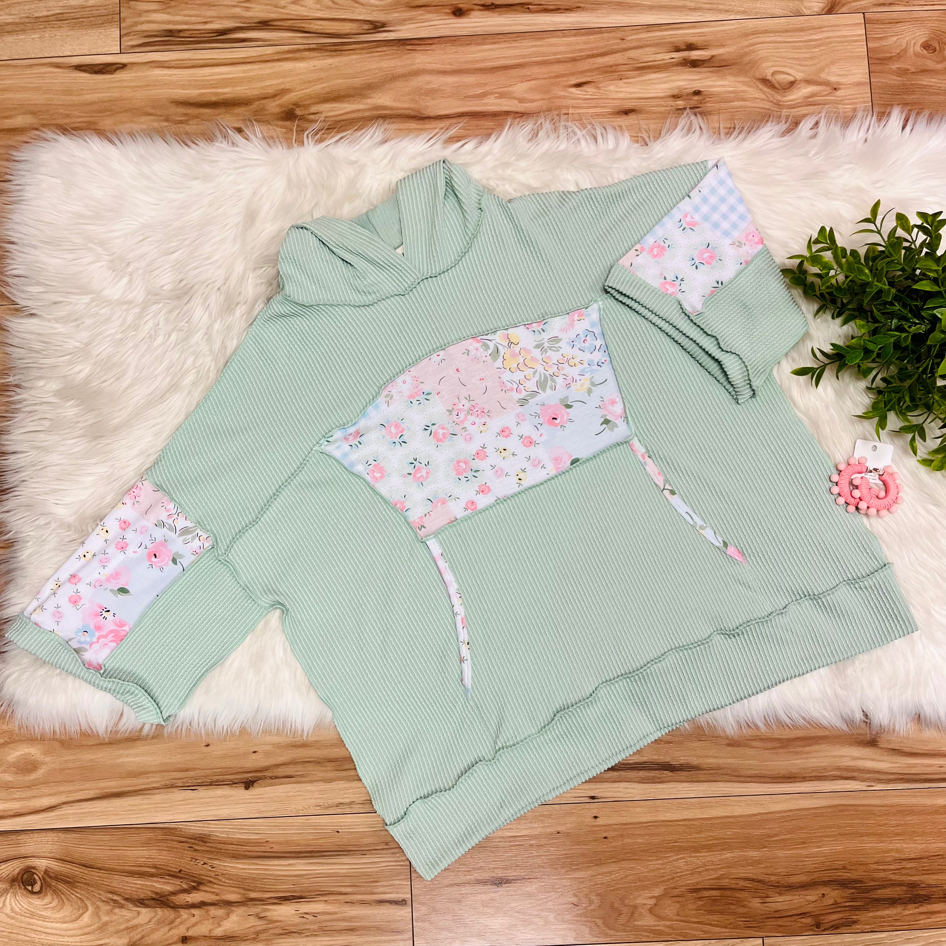 Women’s Haptics Curvy Oversized Floral Patchwork Color Block Ribbed Top with Hood