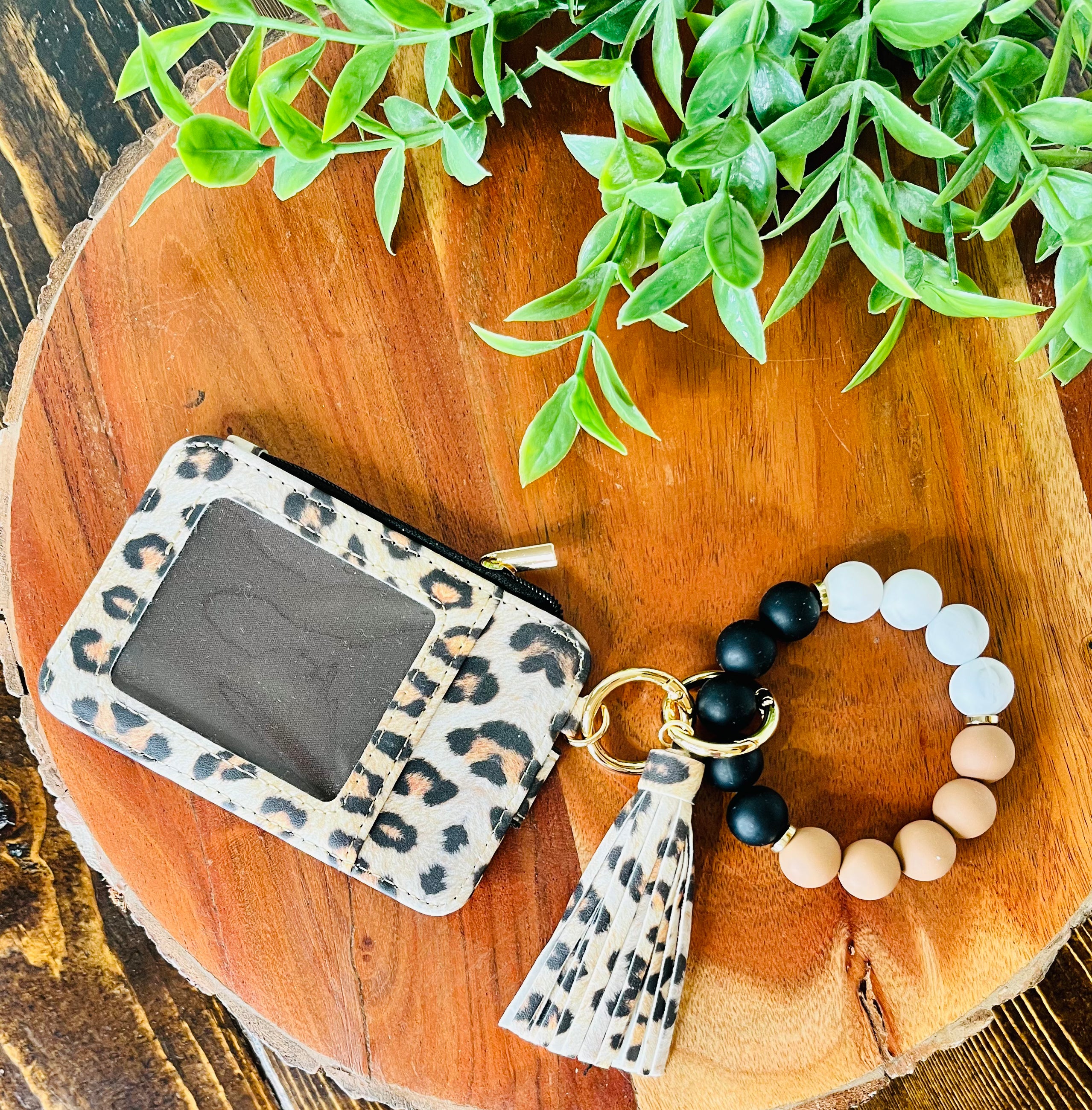 Wristlet ID Badge Zipper Pouch Keychain Cheetah