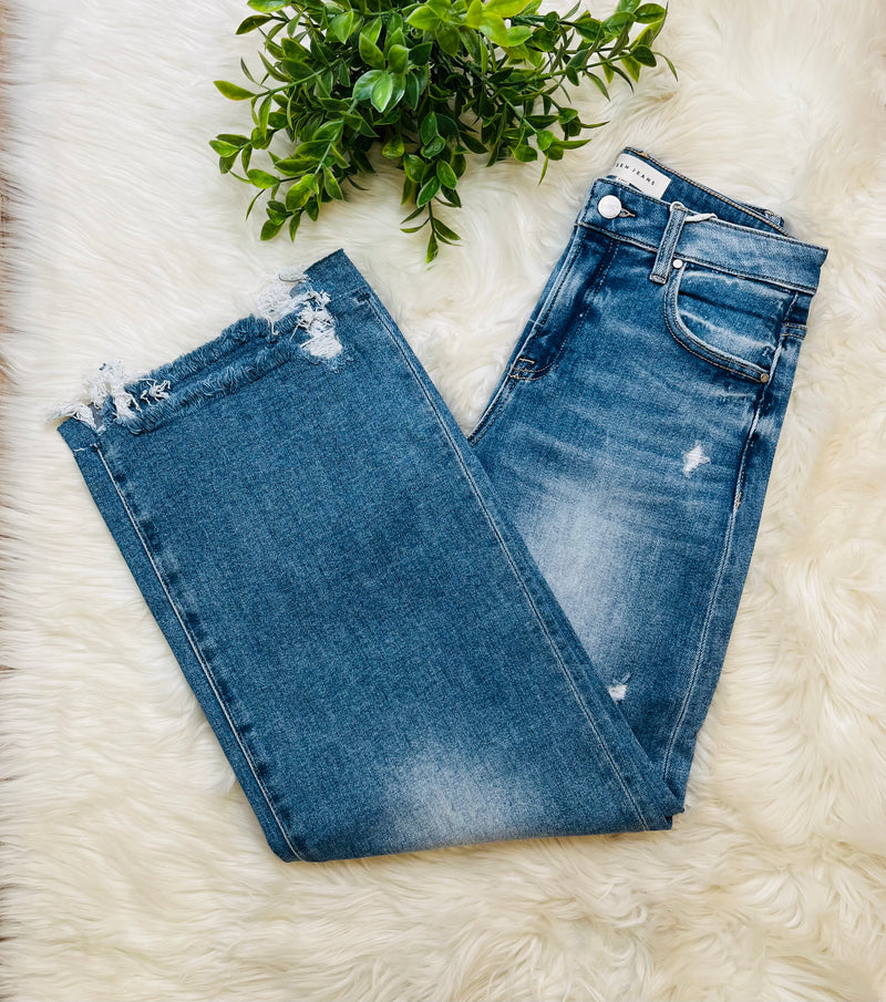 Risen Medium High Rise Wide Leg Jeans 5878