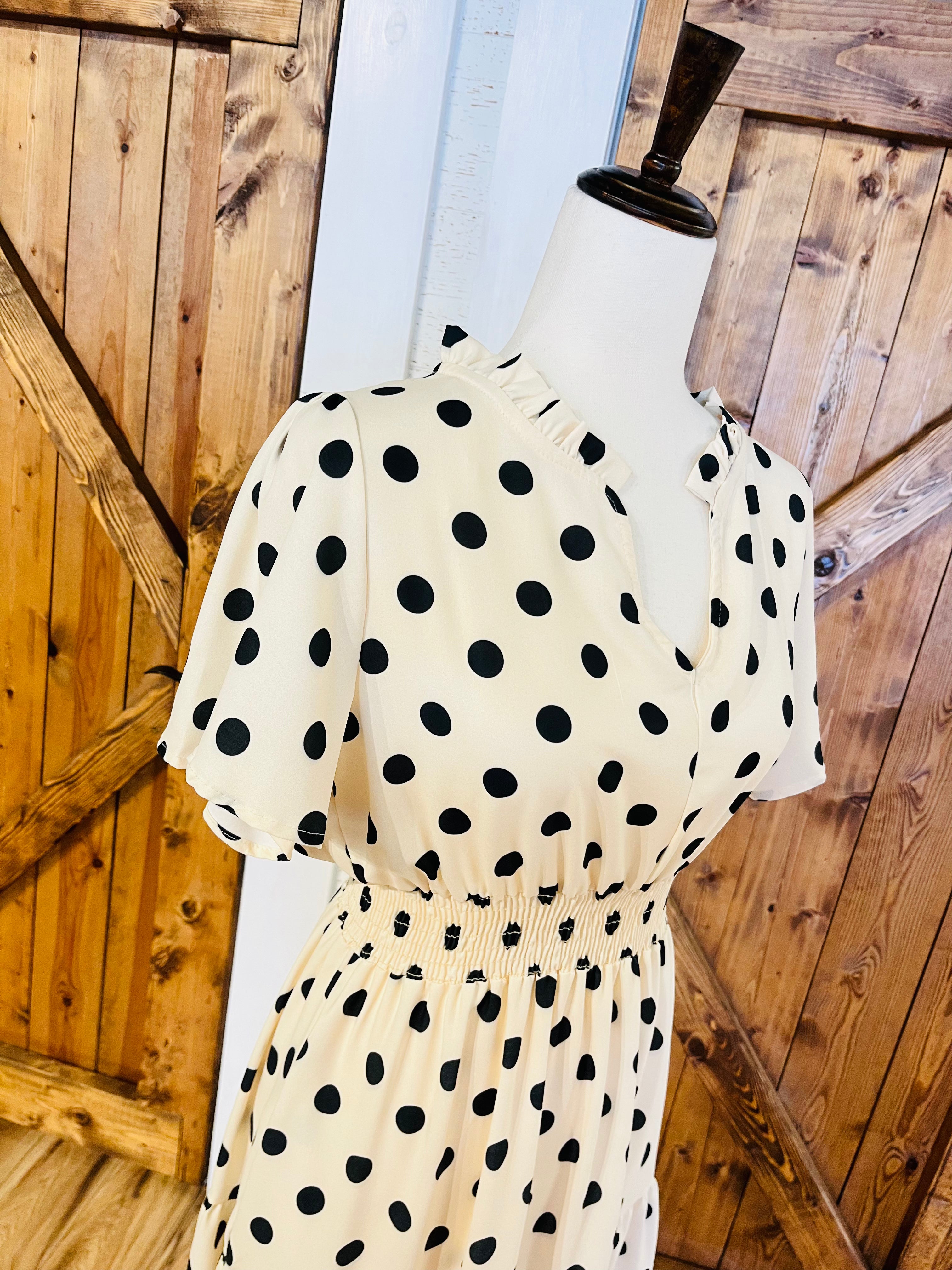 Women’s Haptics Regular and Curvy Ivory Dress with Black Polka Dots and Smocked Waist