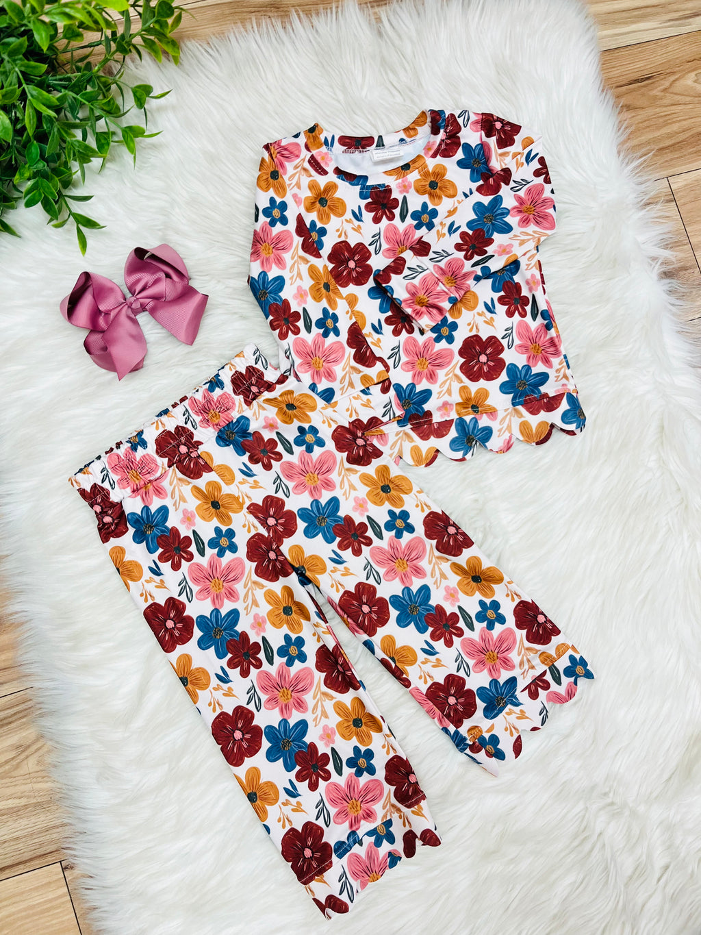 Girl’s Fall Floral Pant Outfit with Scalloped Trim