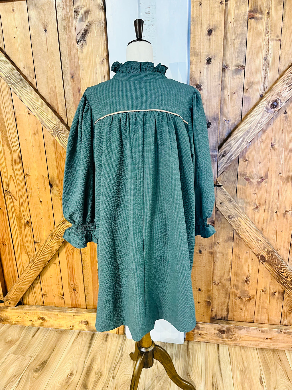 Women’s Umgee Hunter Green  Curvy V Neck Textured Dress- Loose Fit