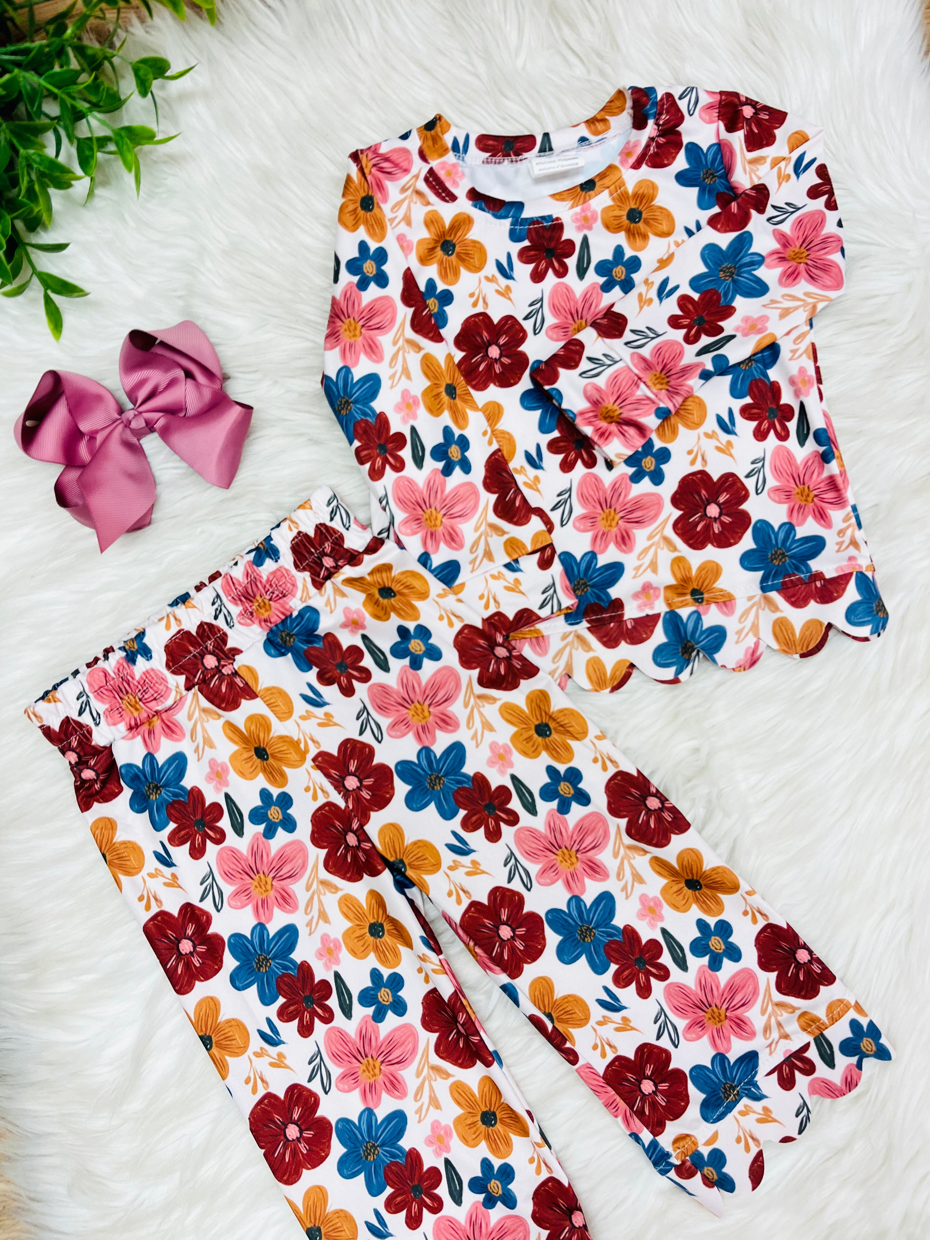 Girl’s Fall Floral Pant Outfit with Scalloped Trim