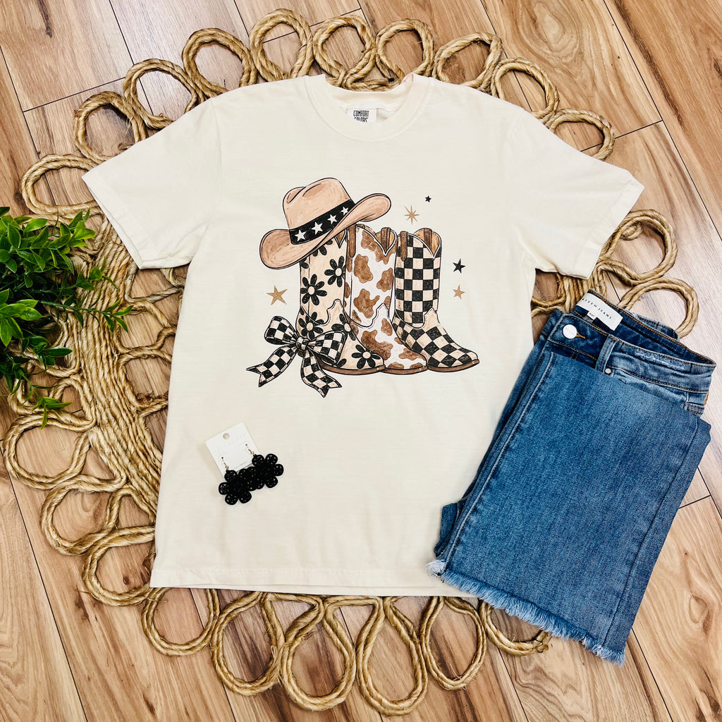 Women’s Western Mixed Print Cream Graphic Tee