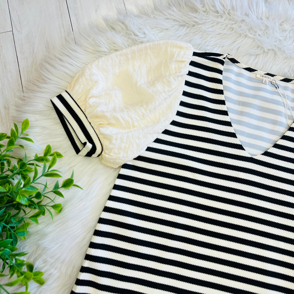 Women’s Jodifl Black Stripe Puff Sleeve Top