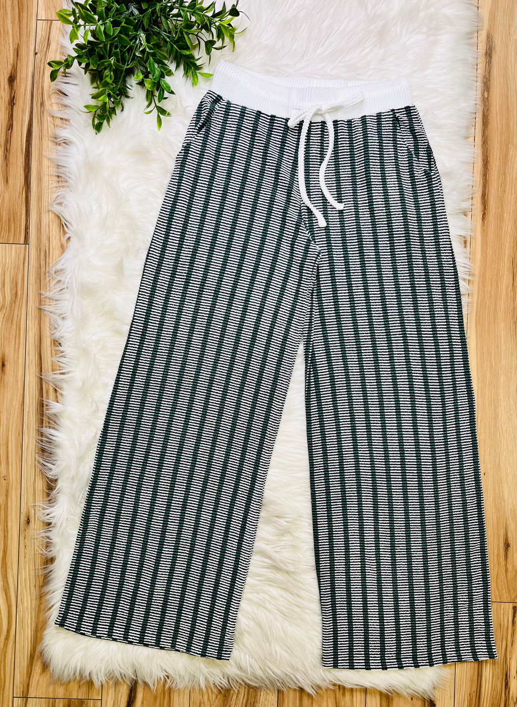 Women’s Zenana Hunter Green Striped Ribbed Pant Set