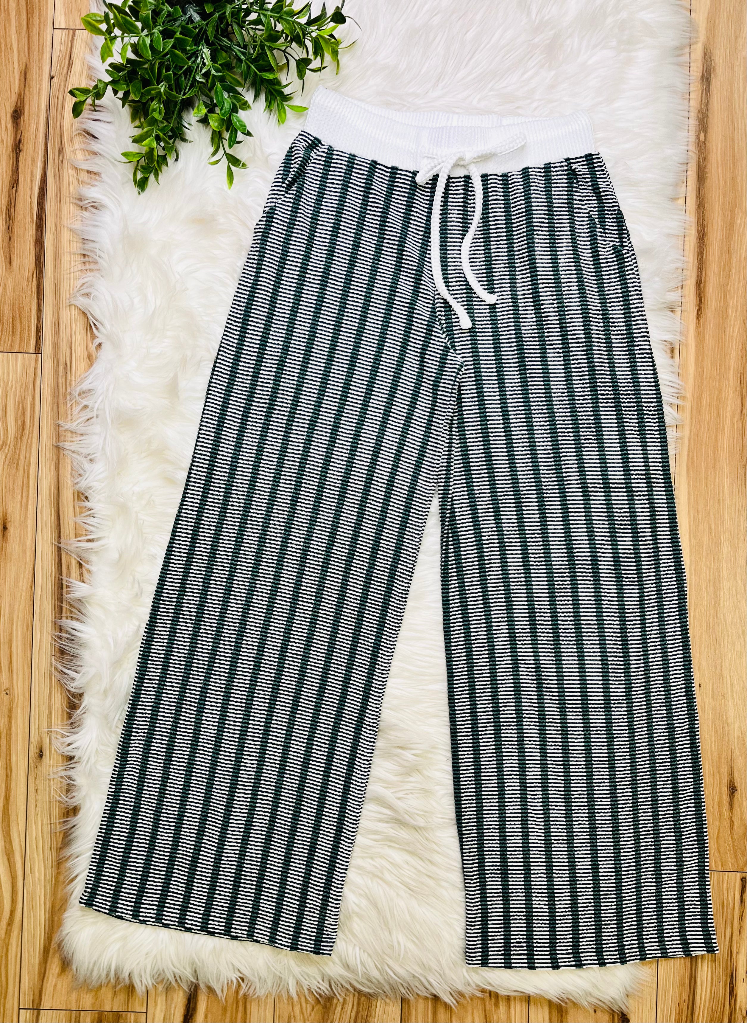 Women’s Zenana Hunter Green Striped Ribbed Pant Set