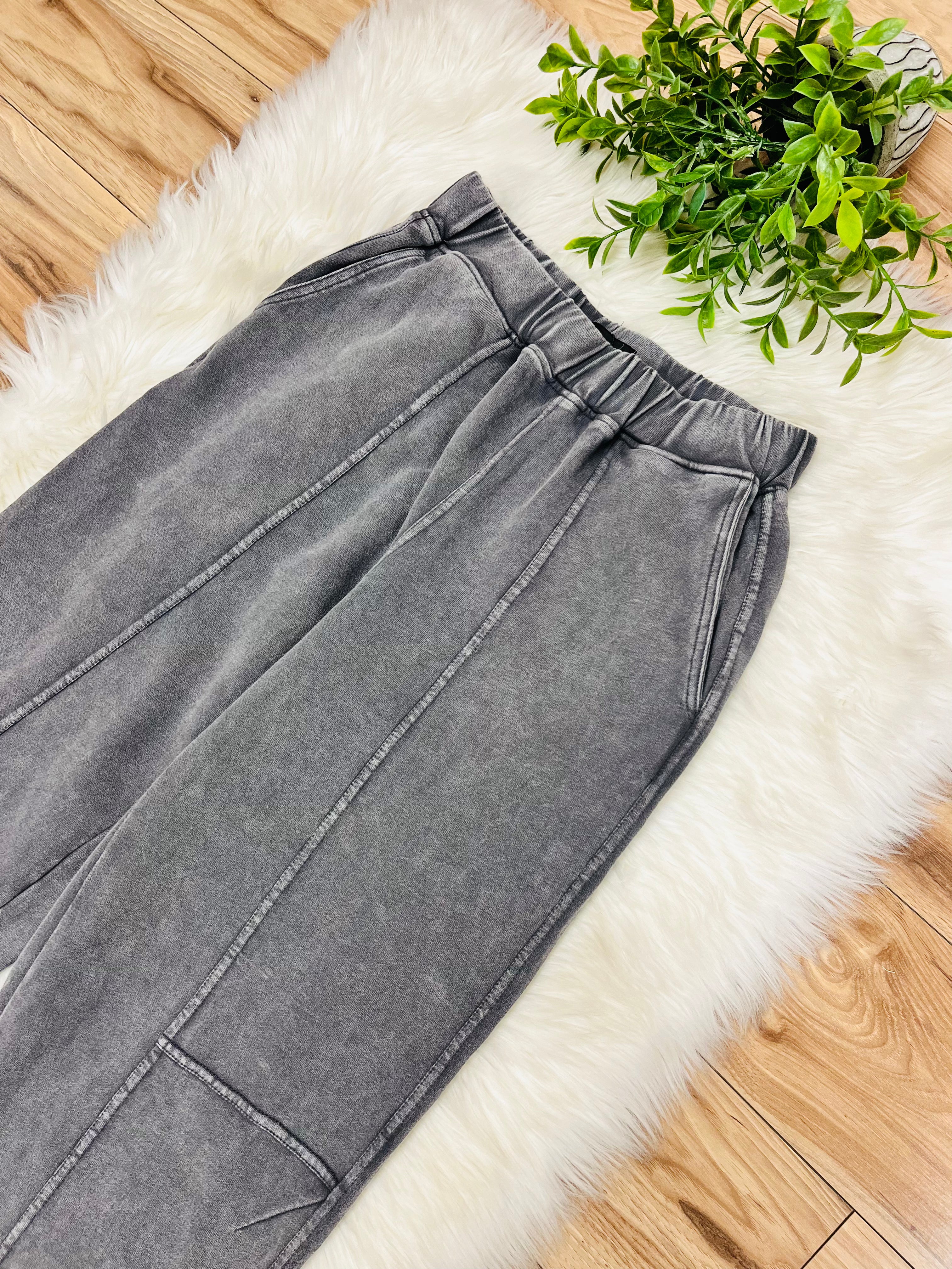 Women’s Evermmee Charcoal Grey Acid Wash Barrel Petite/Crop Pants-True to Size