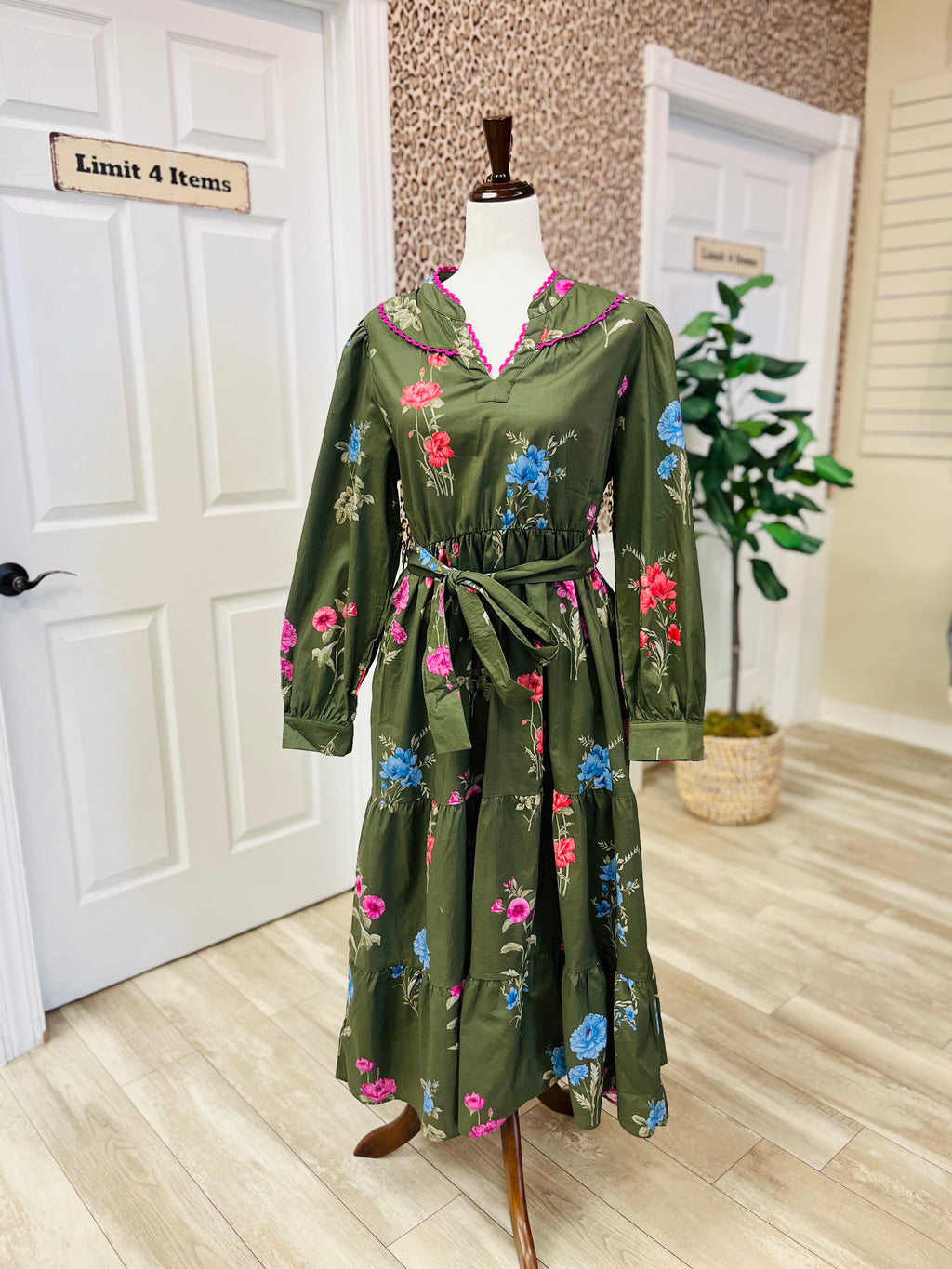 Women’s Olive Green Jodifl Floral Print dress - True to size