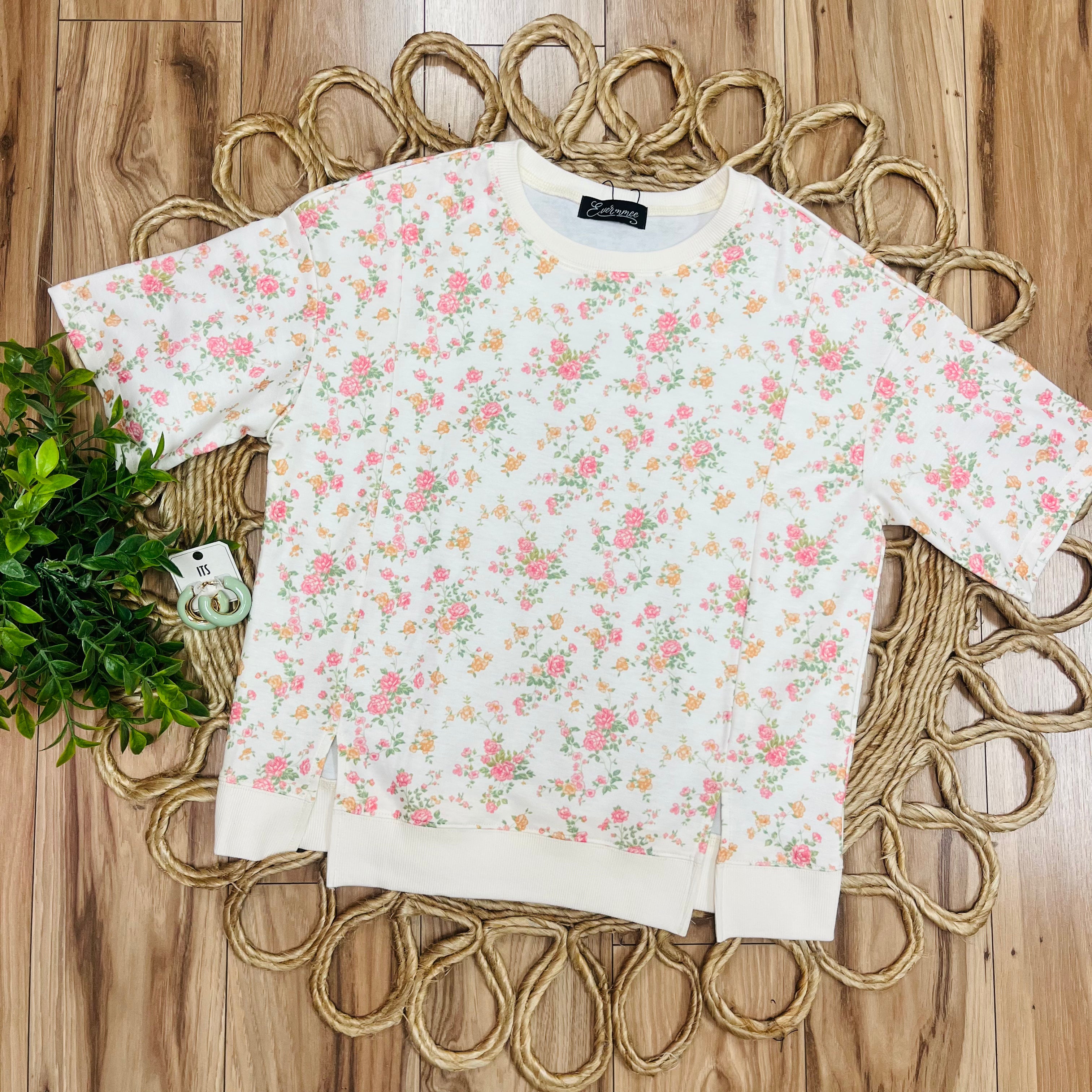 Women’s Evermmee Floral Short Set