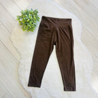 Women’s Ultra Soft Pull on Capri Leggings in Mocha Brown