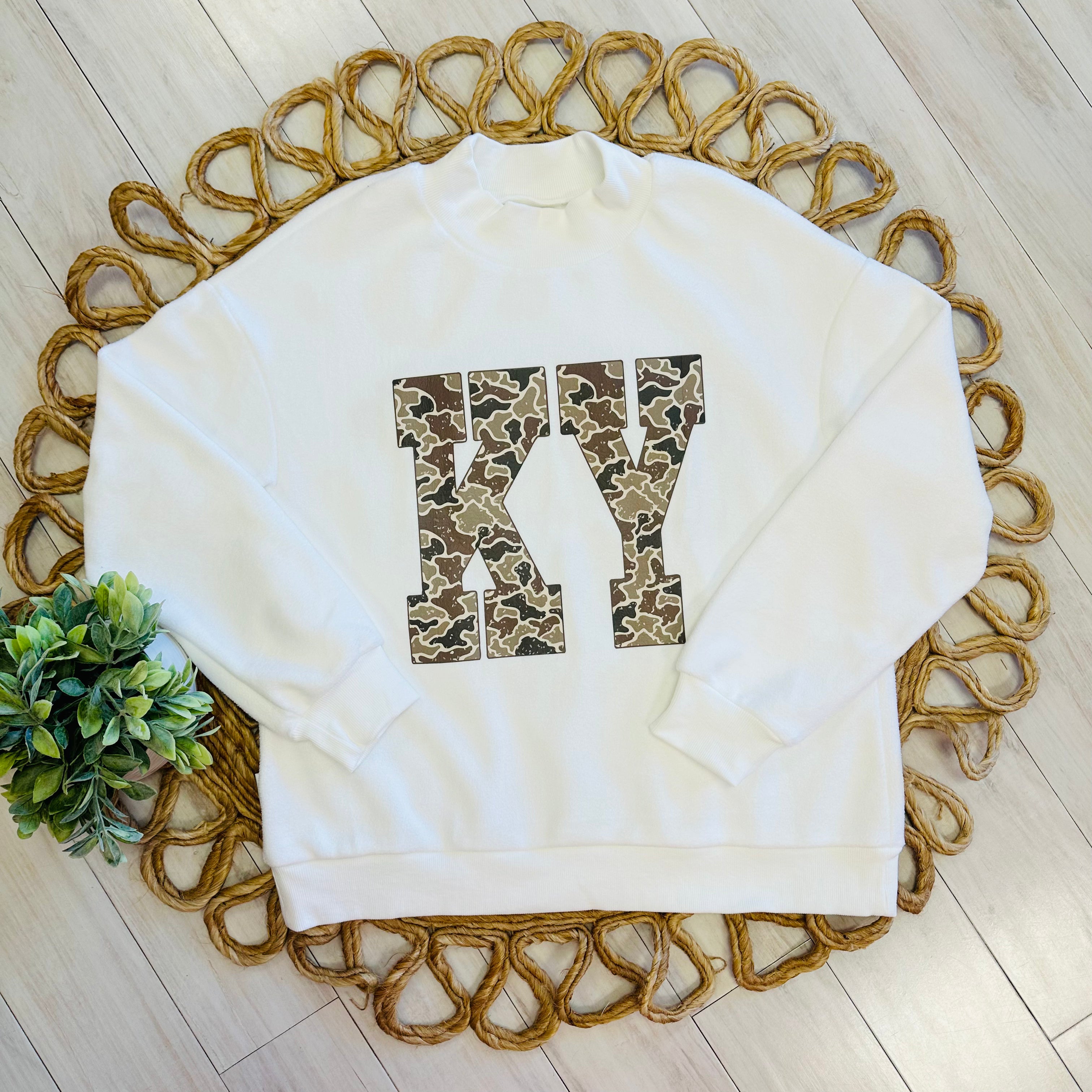 Women’s Evermmee Reversible White Kentucky Crewneck with Camo Print