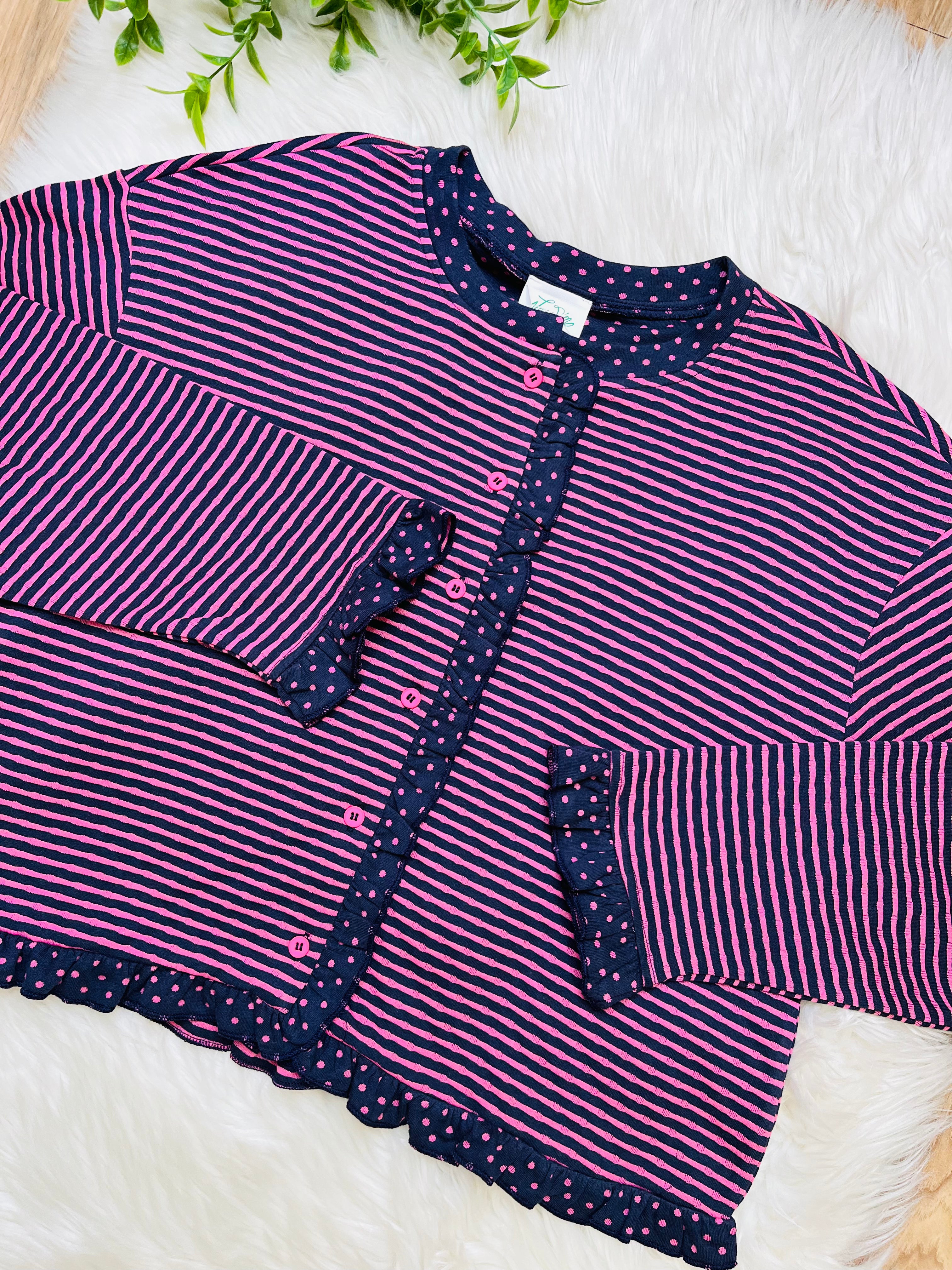 Women’s Very J Navy and Pink Stripe and Polka Dot Top- True to size