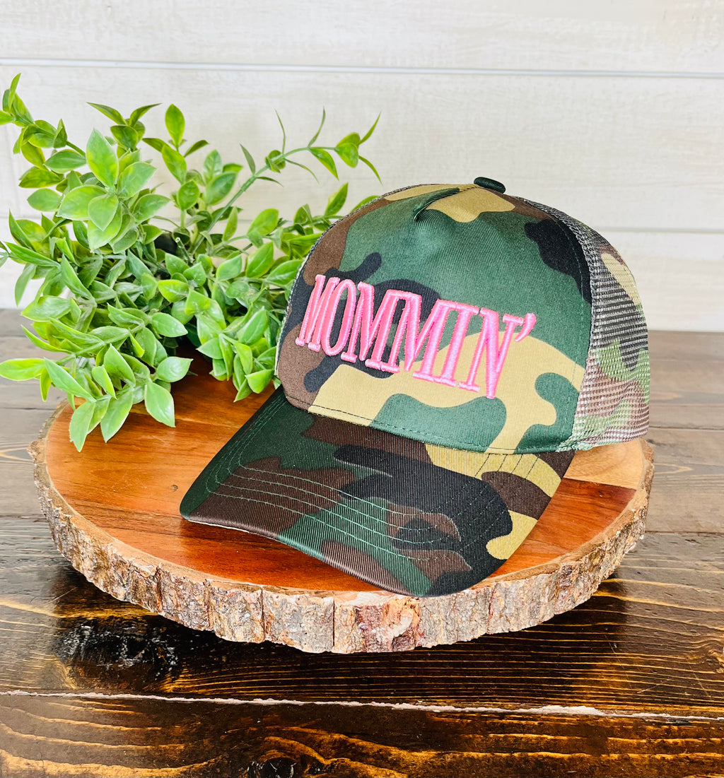 Women’s Mommin’ Camo Mesh Hat