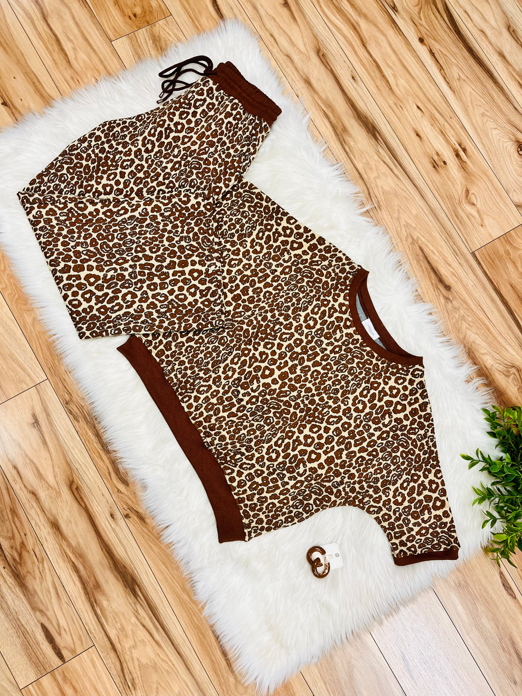Women’s Anniewear Leopard Texture Knit Top and Wide Pant Set- Loose Fit