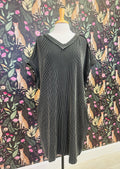 Women’s Evermmee Curvy Black Ribbed Dress with Pockets