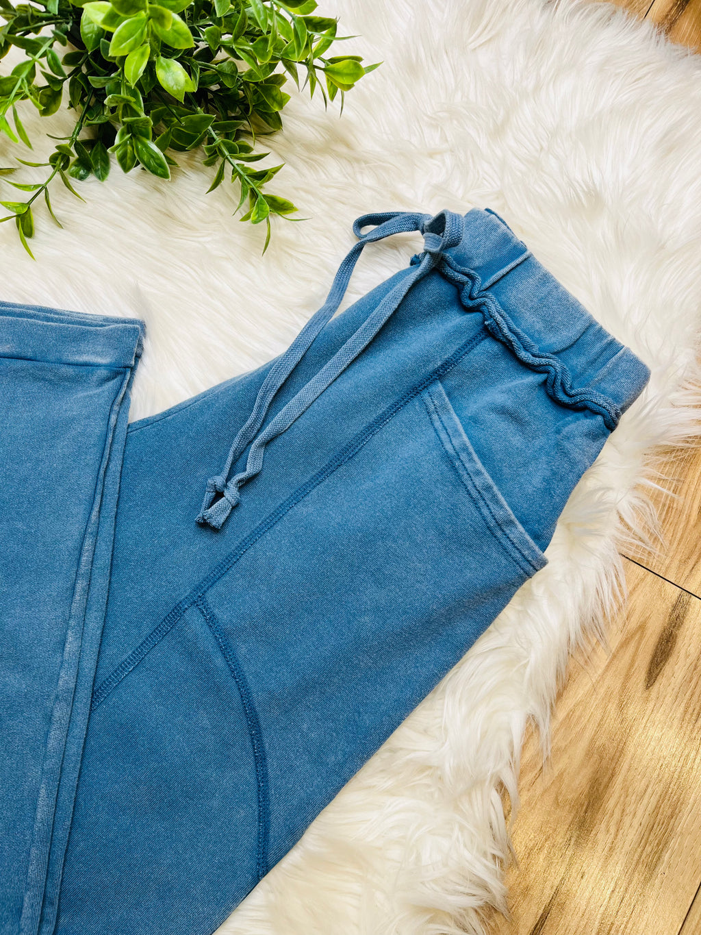 Women’s Evermmee Deep Blue Drawstring Pants- True to Size